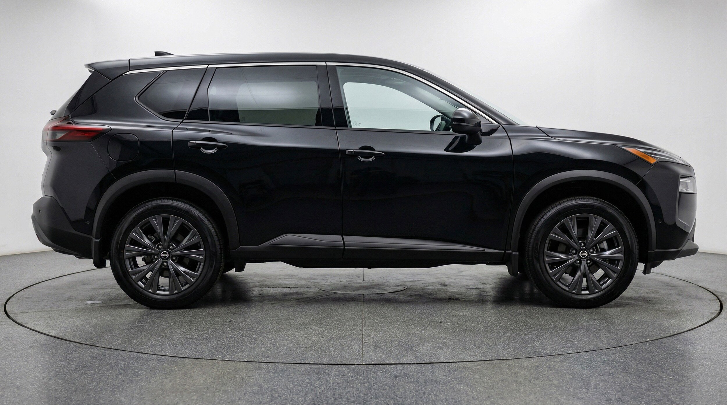 Thumbnail: 2025 Nissan Rogue - 11
