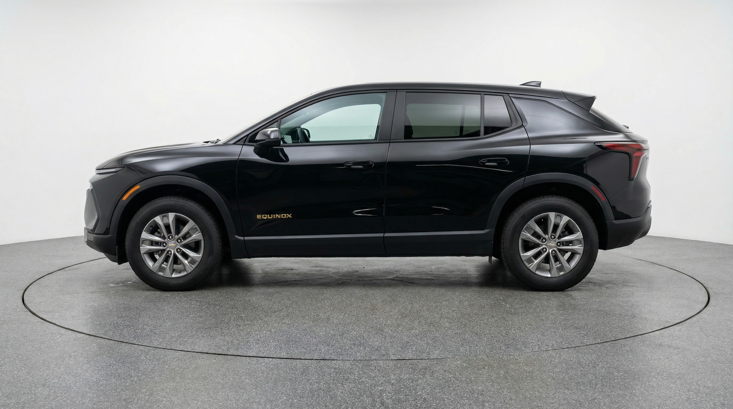 Thumbnail: 2025 Chevrolet Equinox - 4