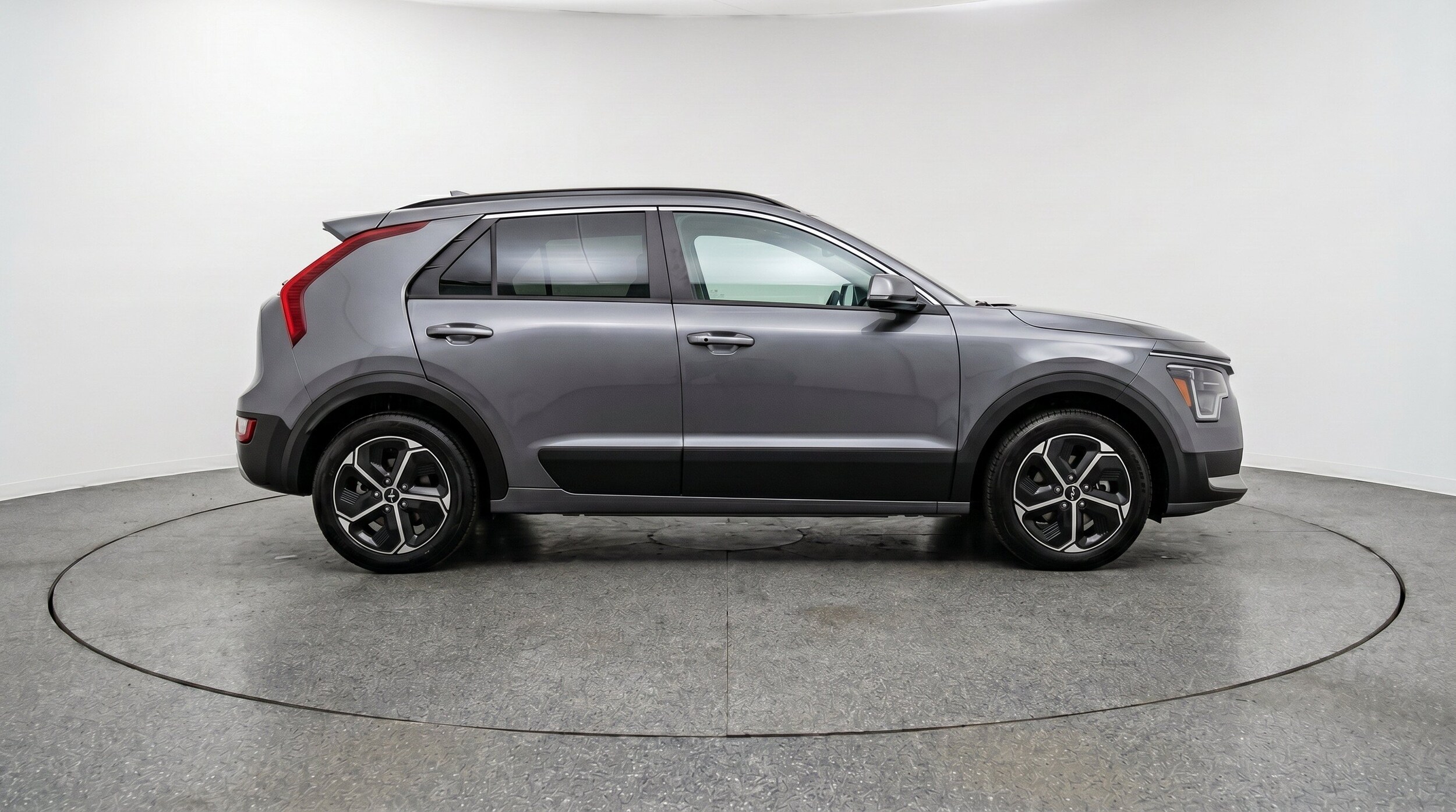 Thumbnail: 2026 Kia Niro - 11