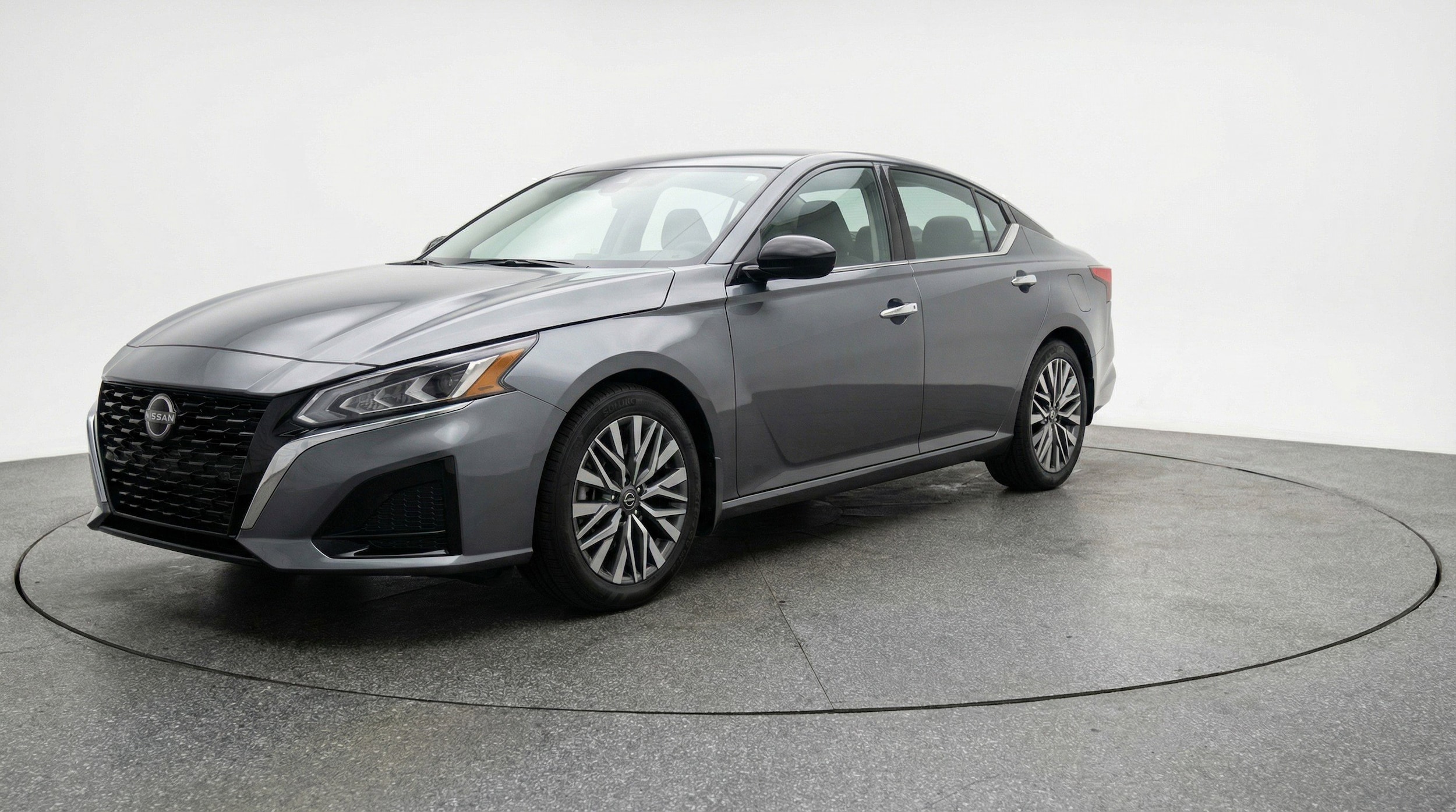 Thumbnail: 2025 Nissan Altima - 3