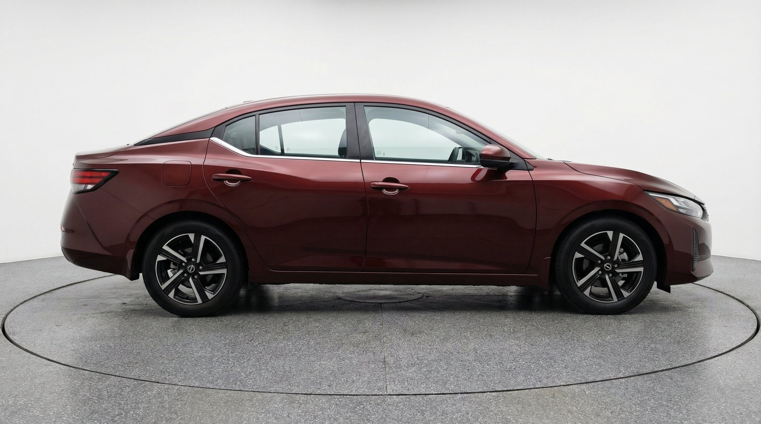 Thumbnail: 2025 Nissan Sentra - 11