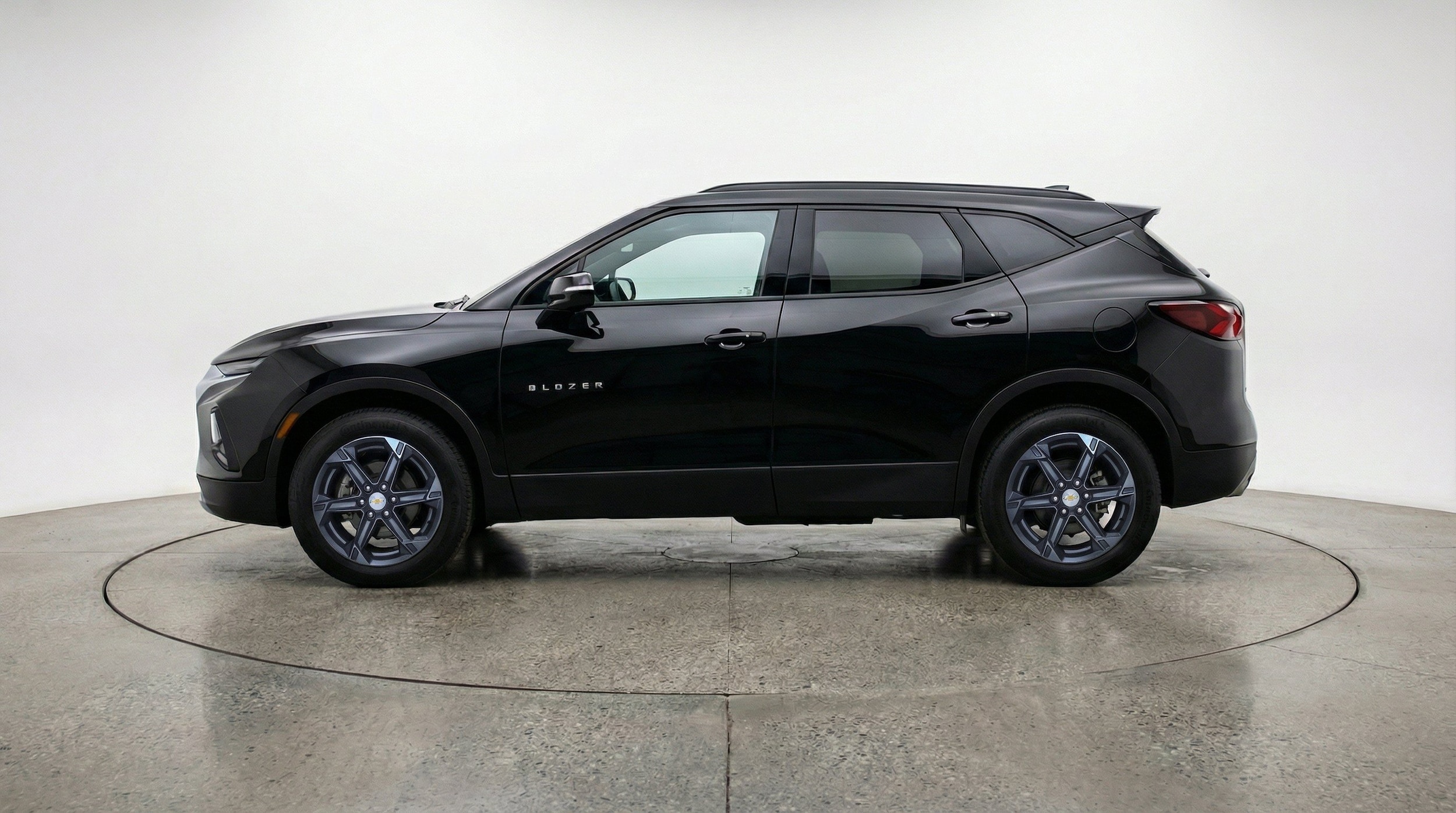 Thumbnail: 2026 Chevrolet Blazer - 3