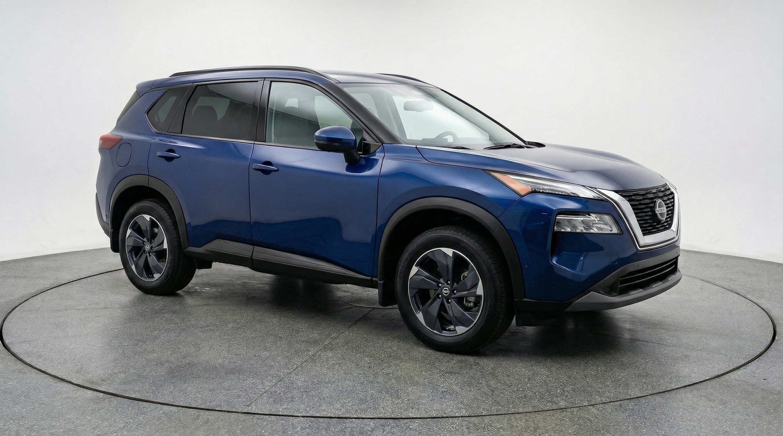 Thumbnail: 2025 Nissan Rogue - 1