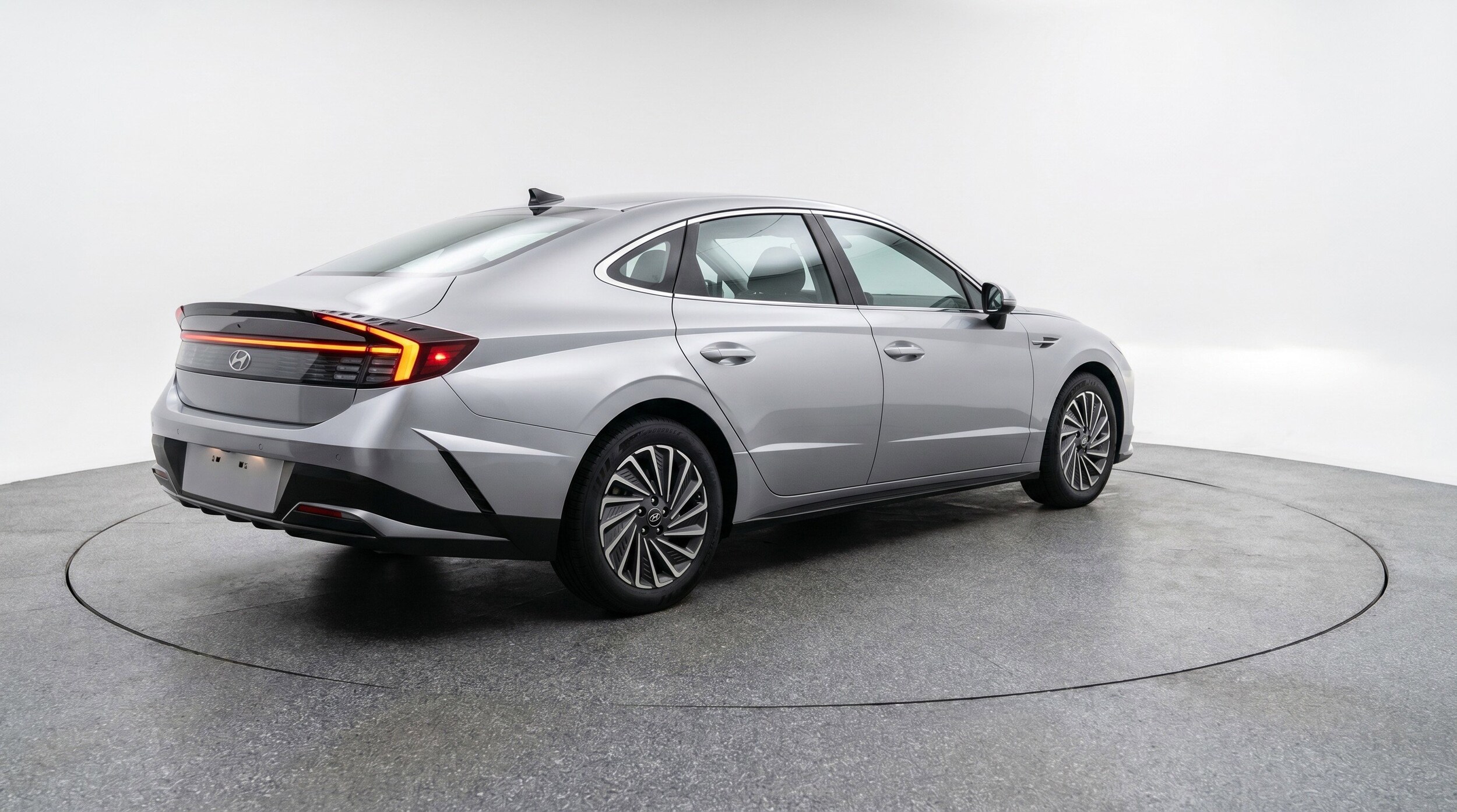 Thumbnail: 2025 Hyundai Sonata - 9