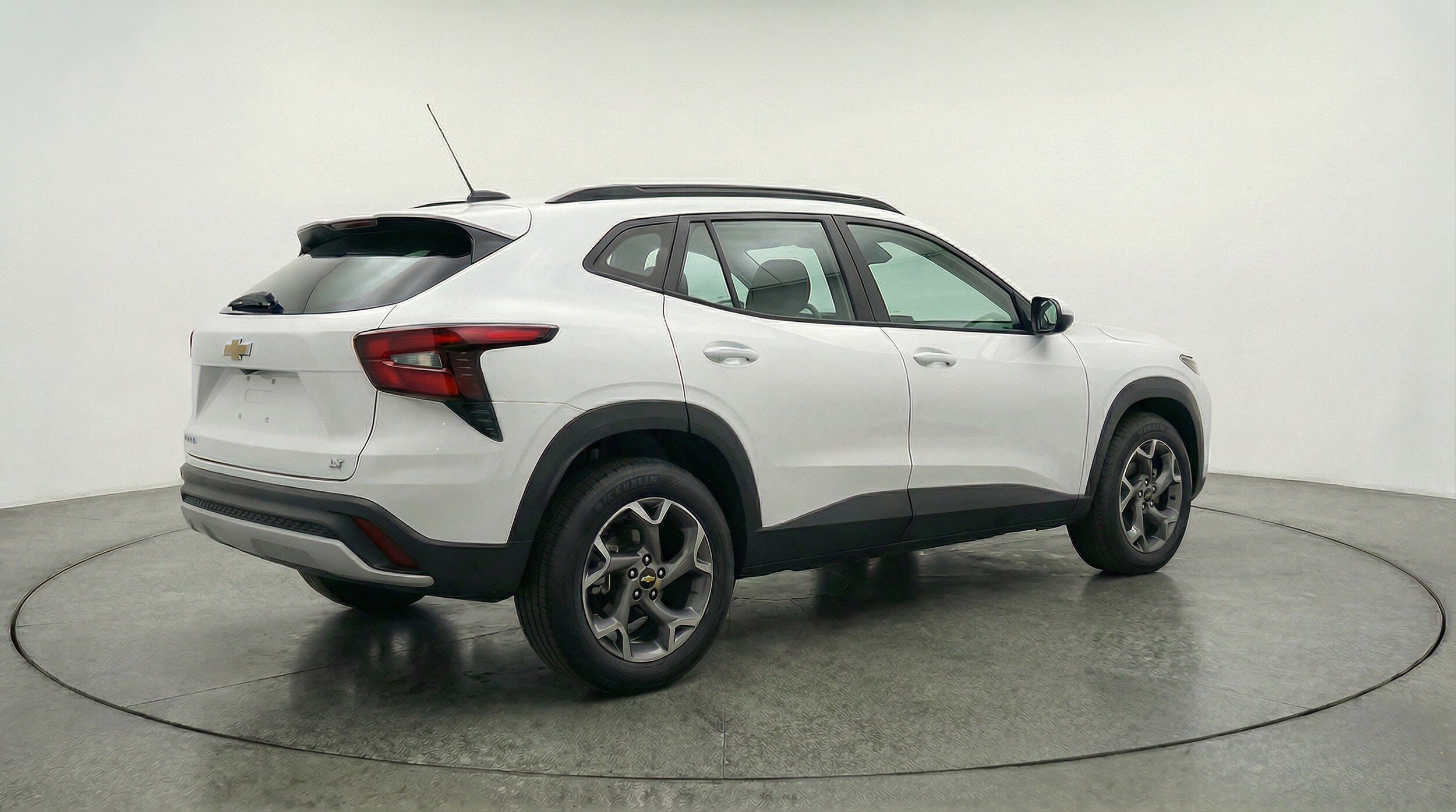 Thumbnail: 2025 Chevrolet Trax - 9