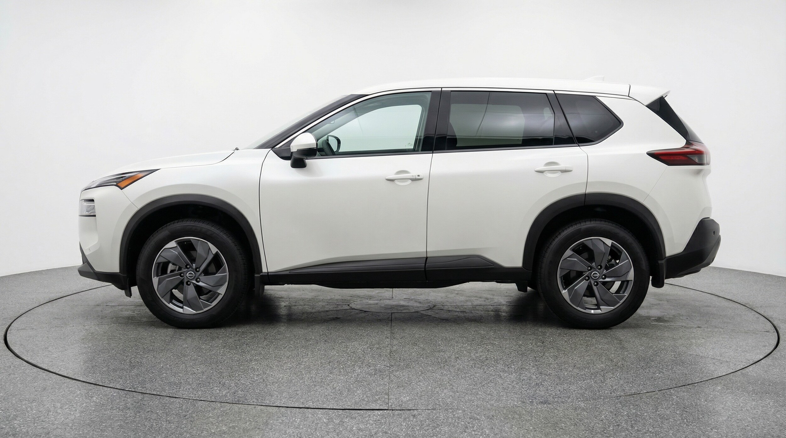 Thumbnail: 2025 Nissan Rogue - 4