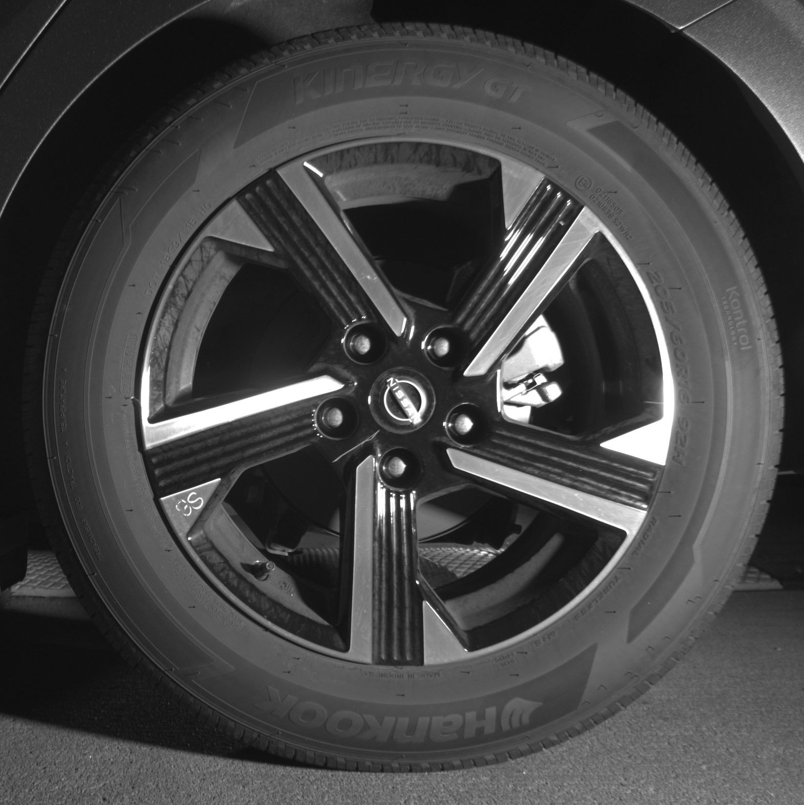 Thumbnail: 2025 Nissan Sentra - 14