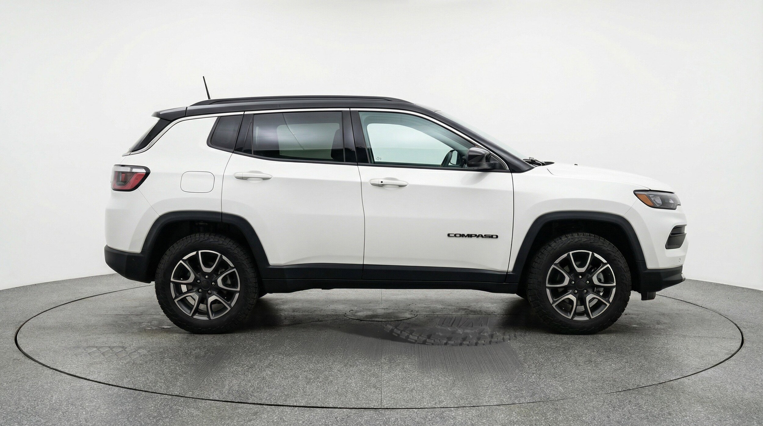 Thumbnail: 2025 Jeep Compass - 11