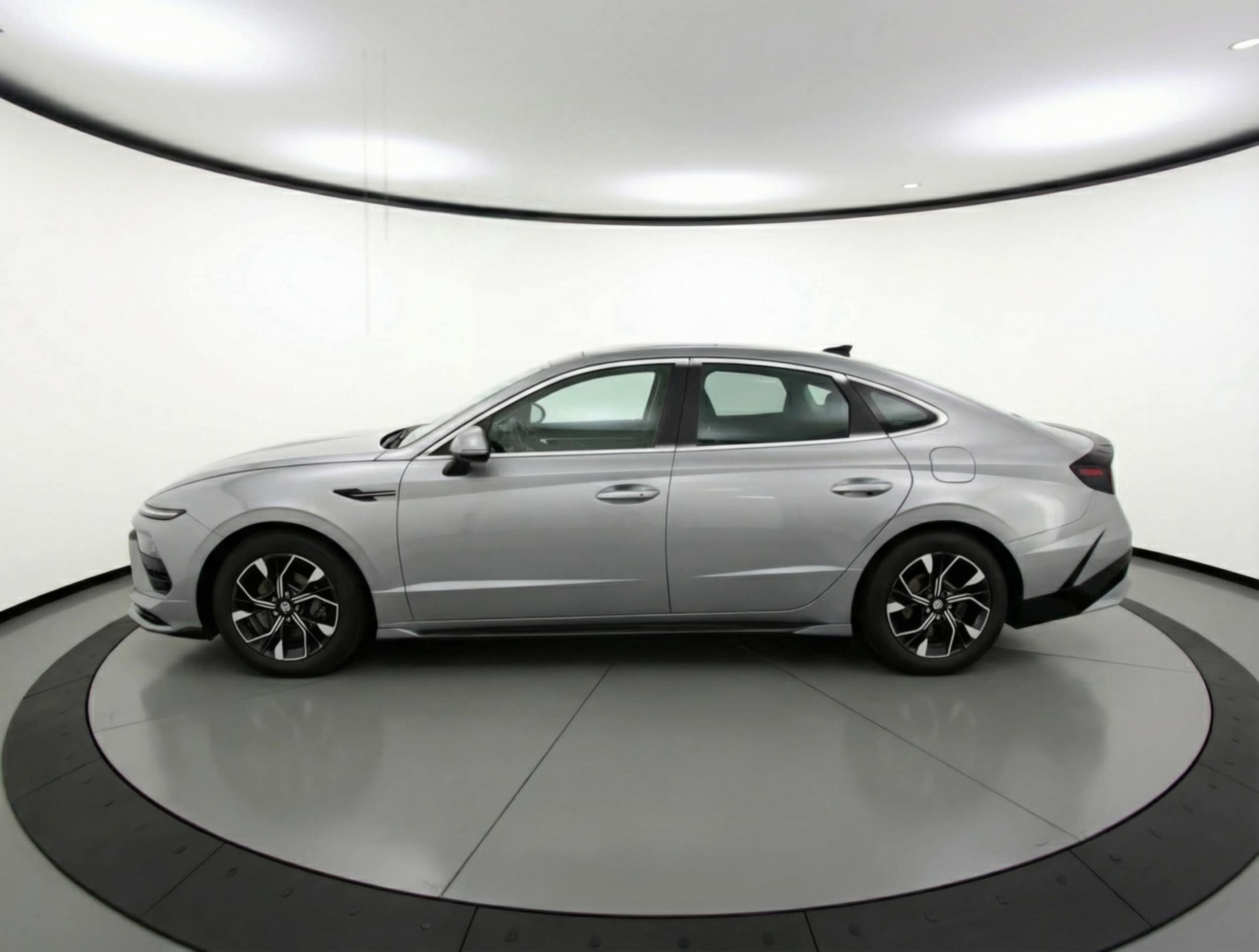 Thumbnail: 2025 Hyundai Sonata - 4