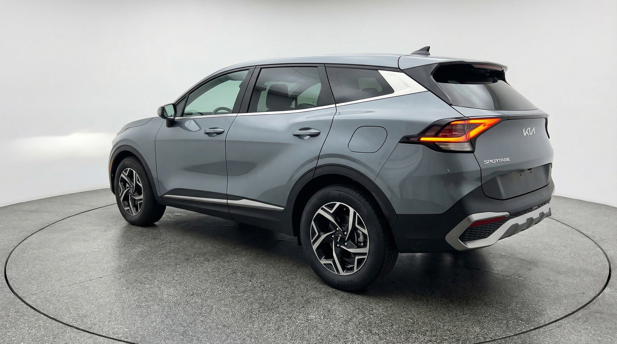 Thumbnail: 2025 Kia Sportage - 6