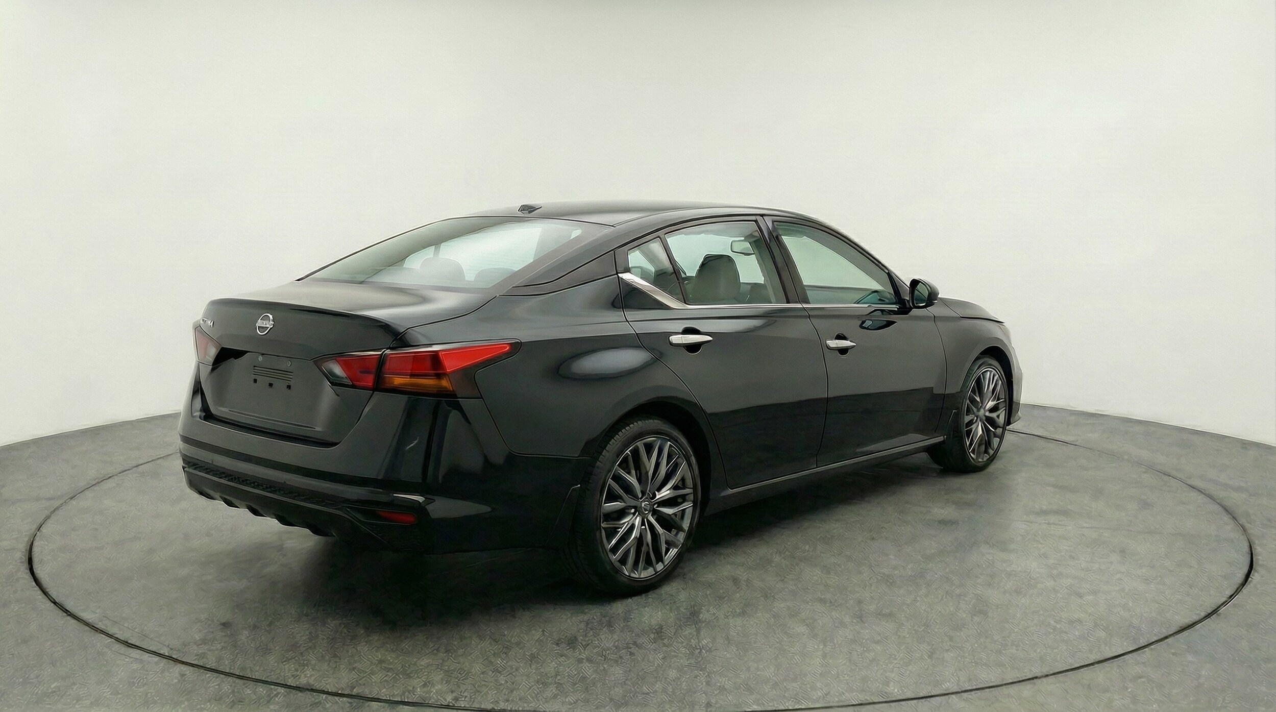 Thumbnail: 2025 Nissan Altima - 7