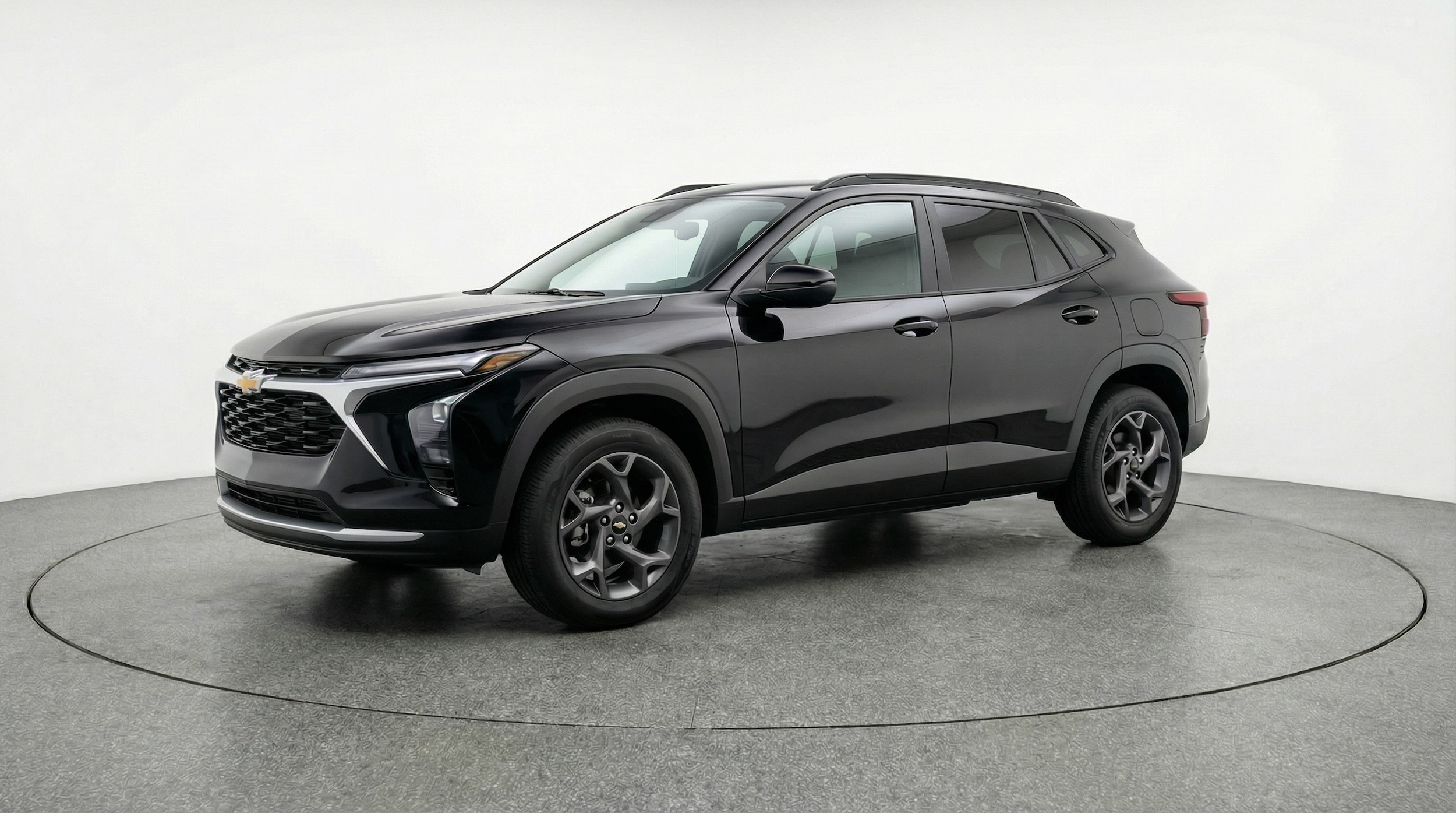 Thumbnail: 2025 Chevrolet Trax - 3