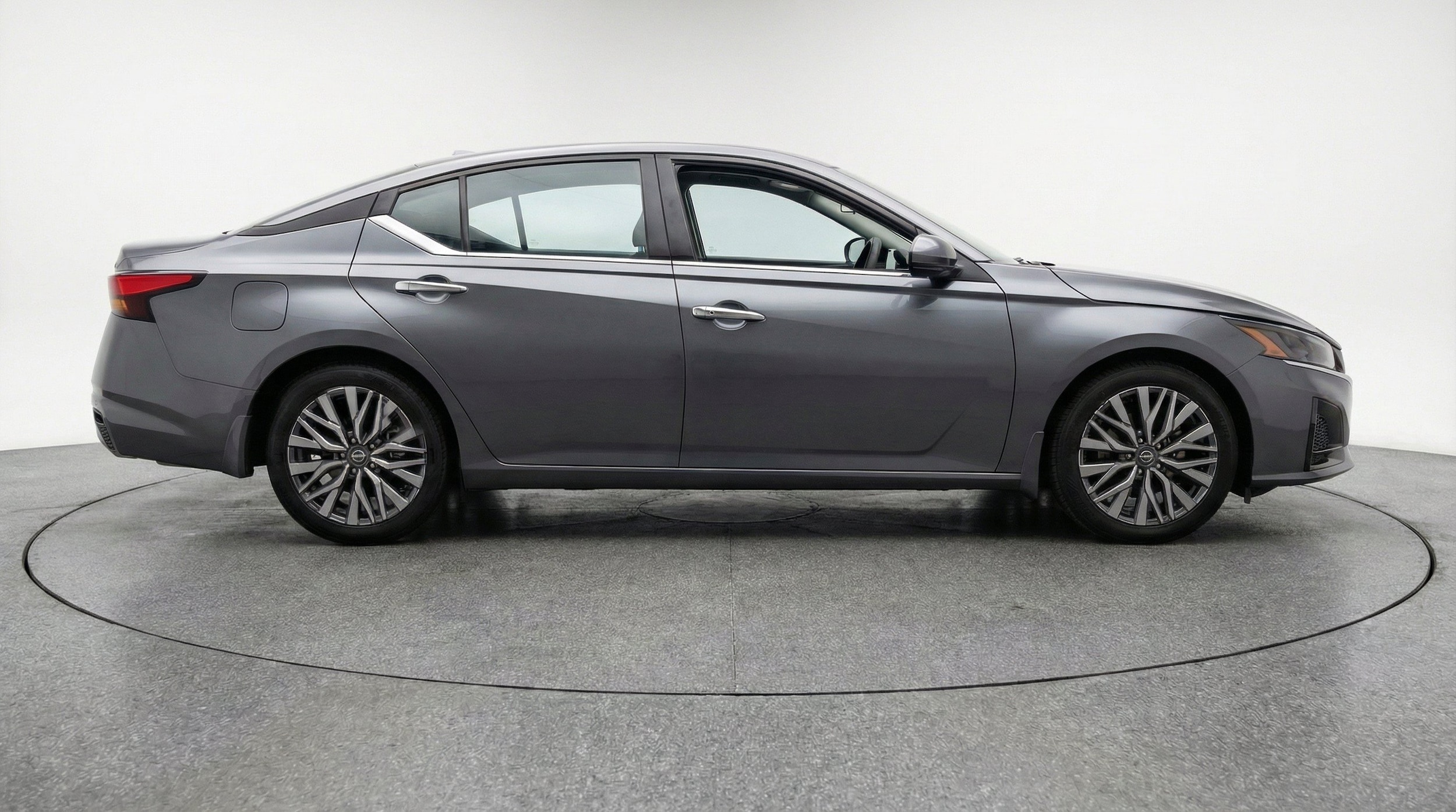 Thumbnail: 2025 Nissan Altima - 11