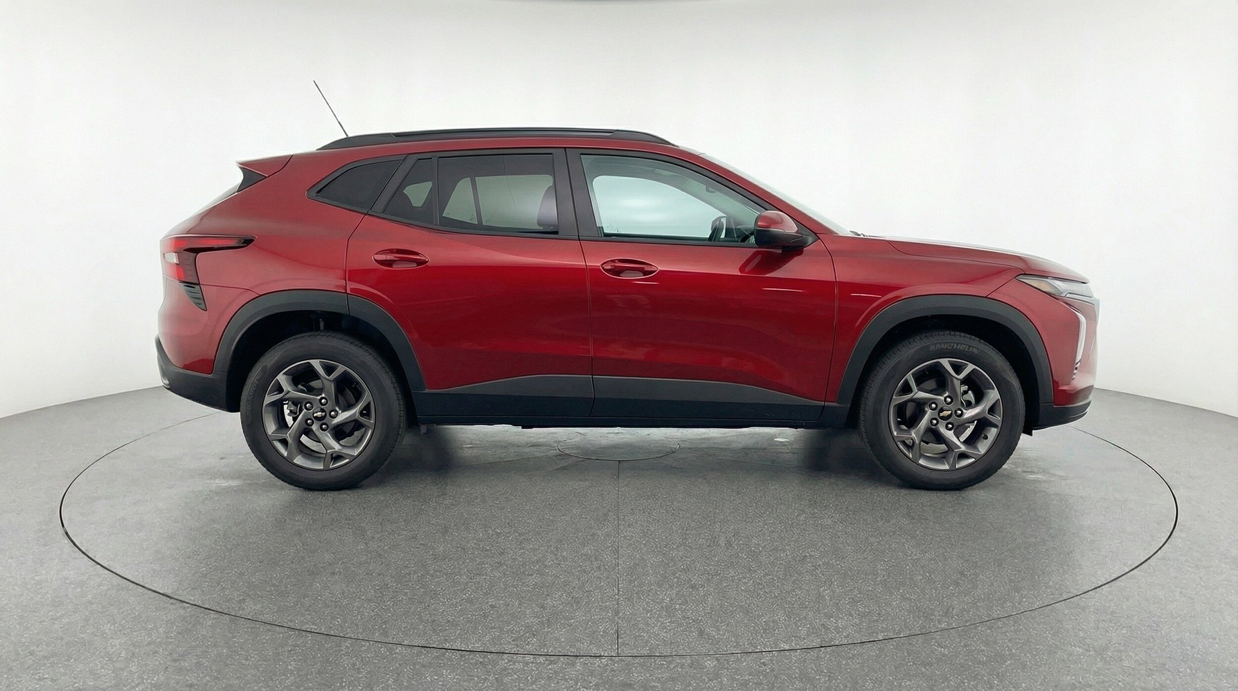 Thumbnail: 2025 Chevrolet Trax - 11