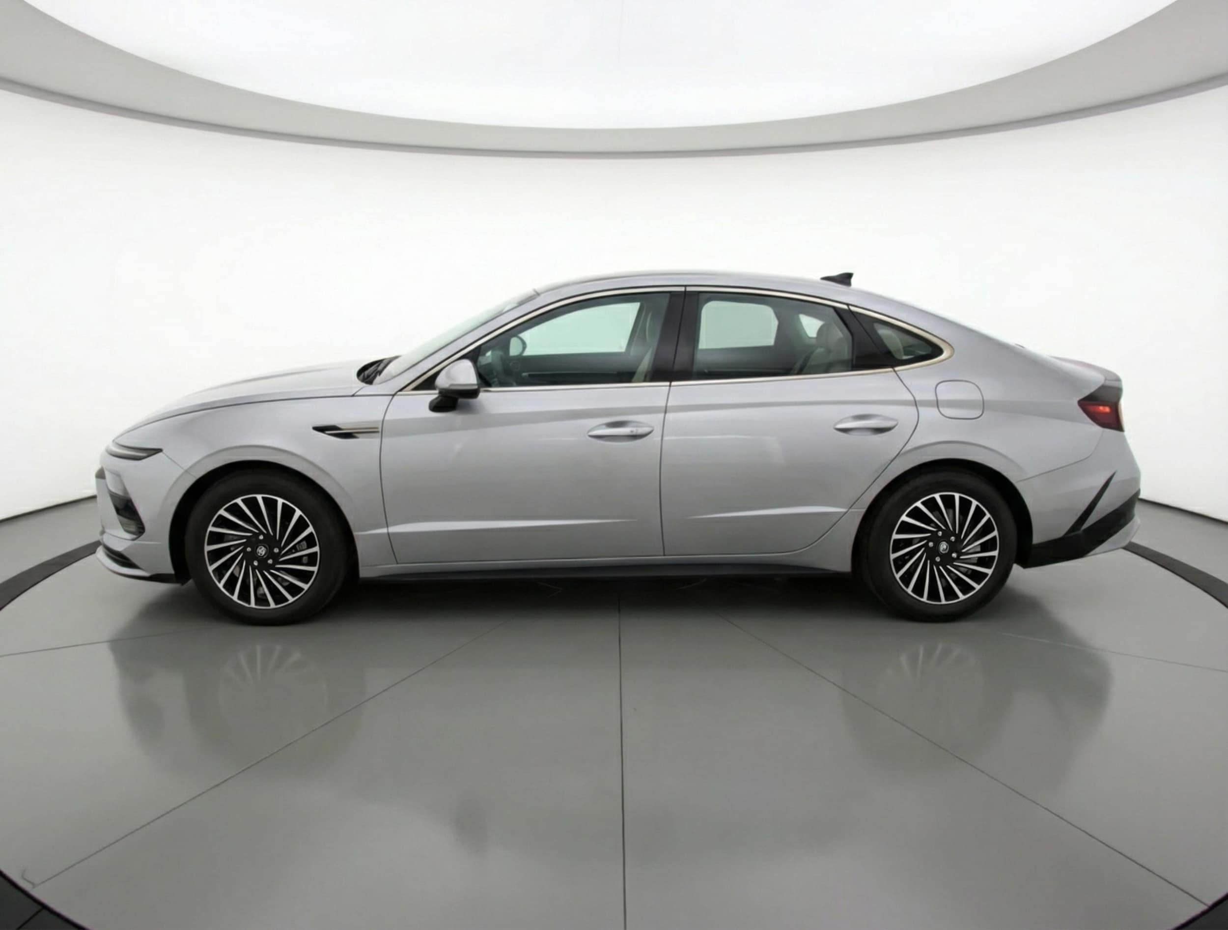 Thumbnail: 2025 Hyundai Sonata - 5