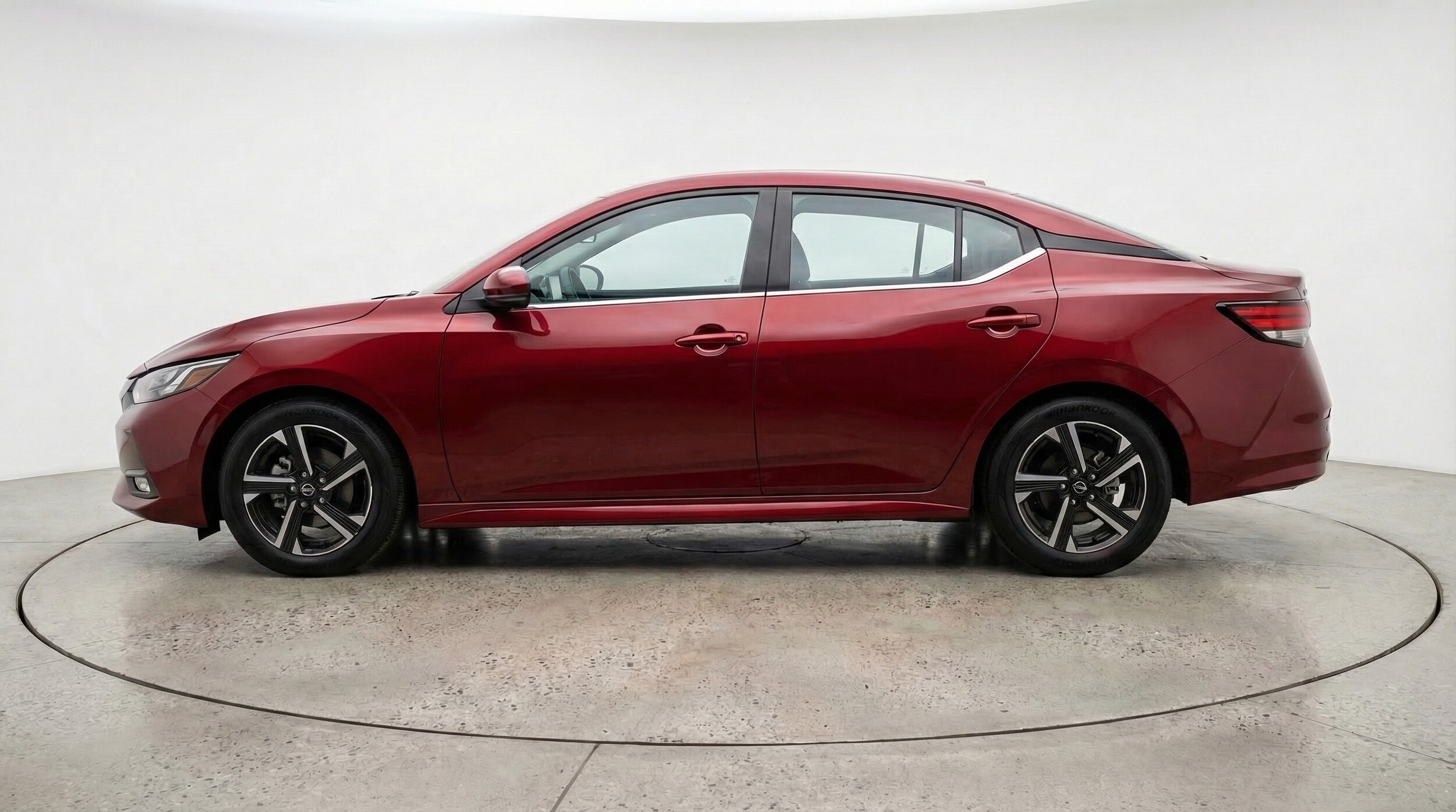 Thumbnail: 2025 Nissan Sentra - 4