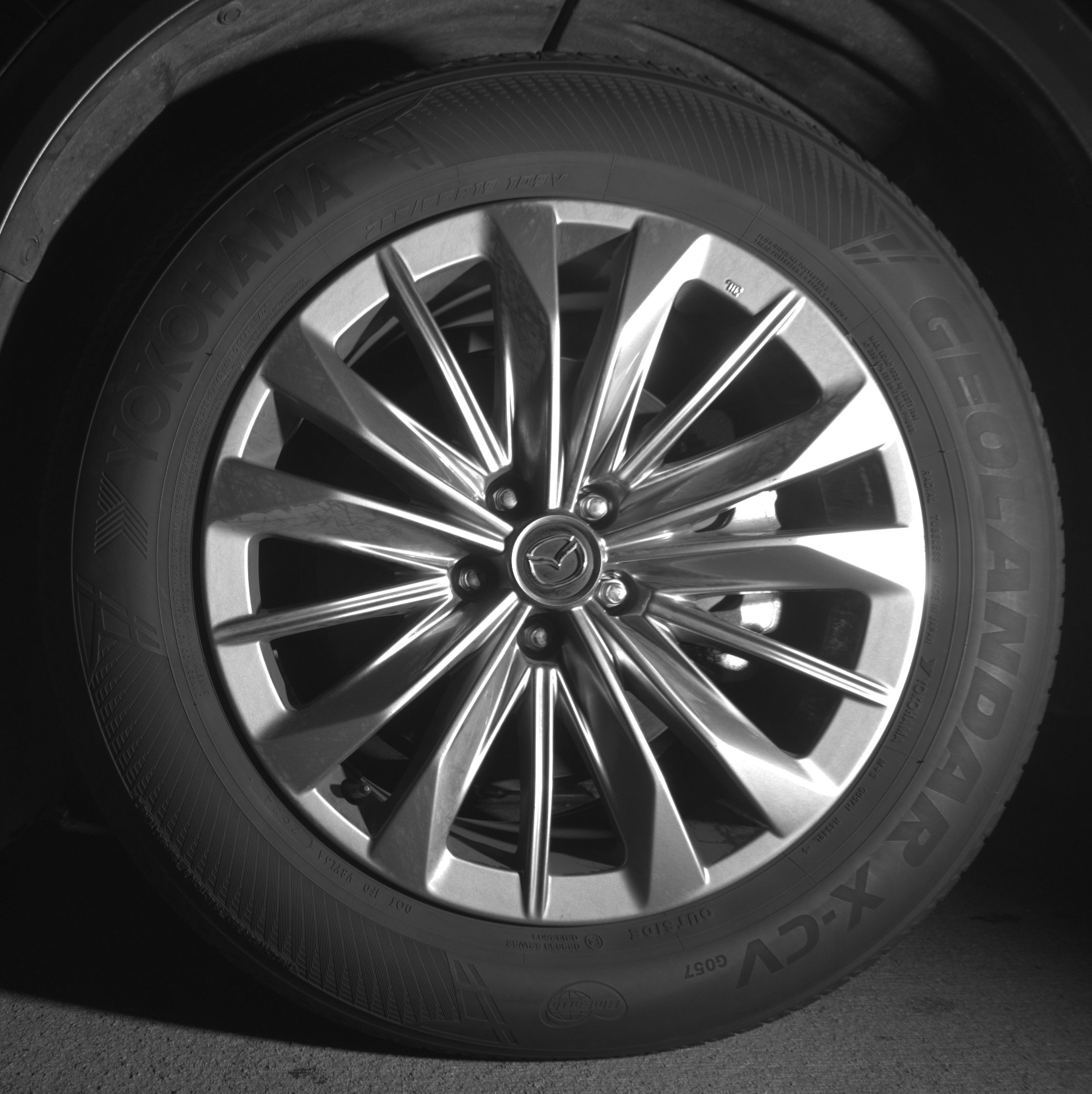 Thumbnail: 2025 Mazda CX-90 - 9