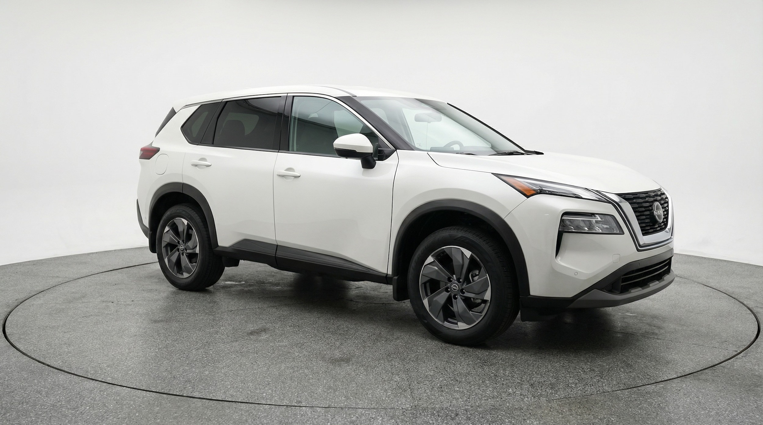 Thumbnail: 2025 Nissan Rogue - 1