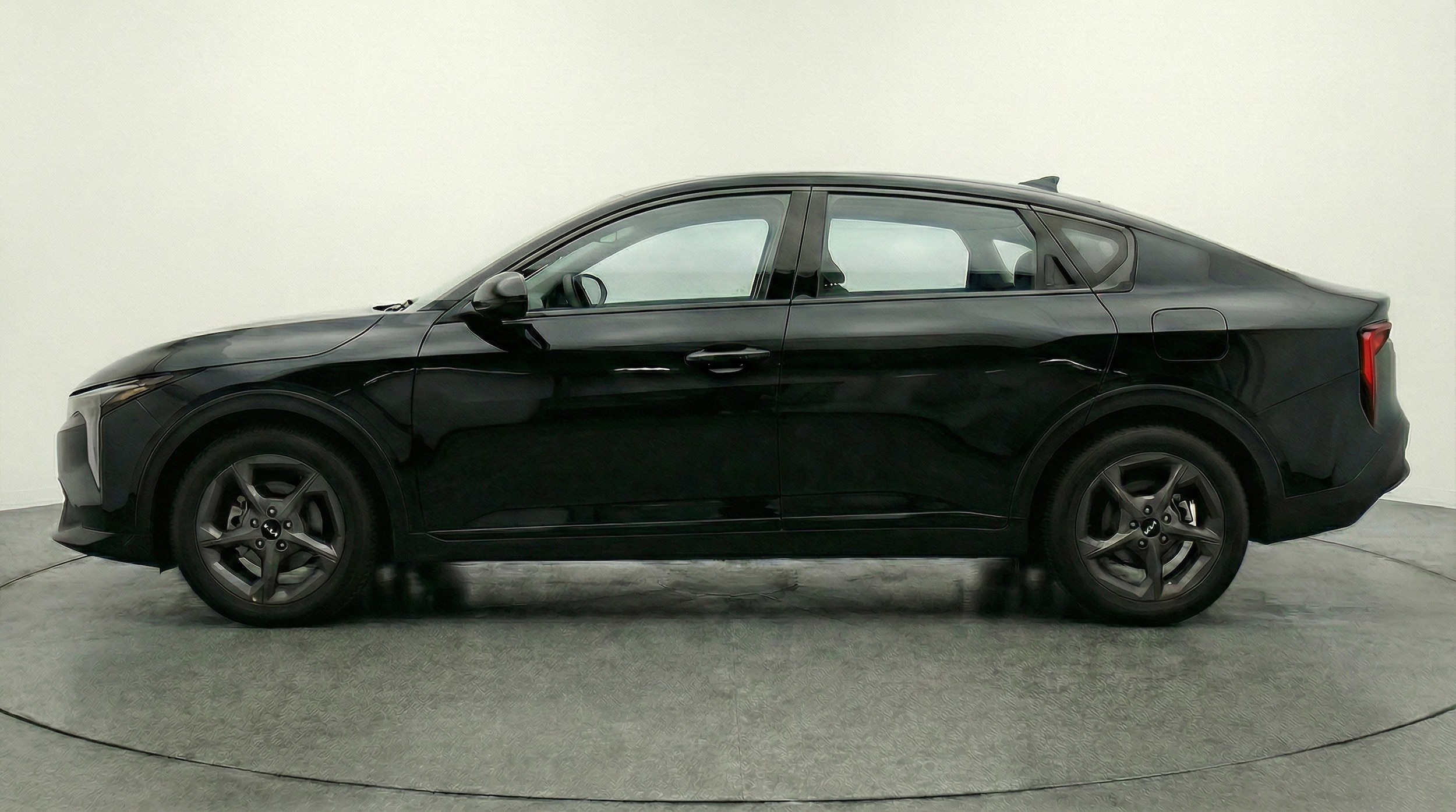 Thumbnail: 2025 Kia K4 - 4