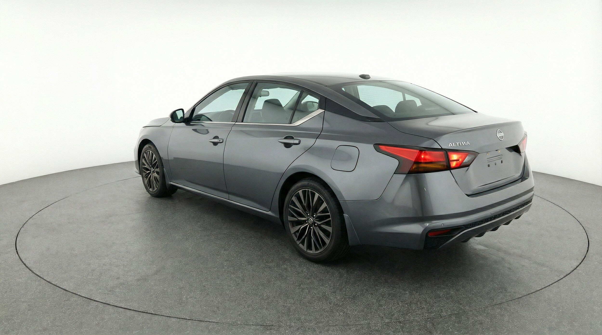 Thumbnail: 2025 Nissan Altima - 6