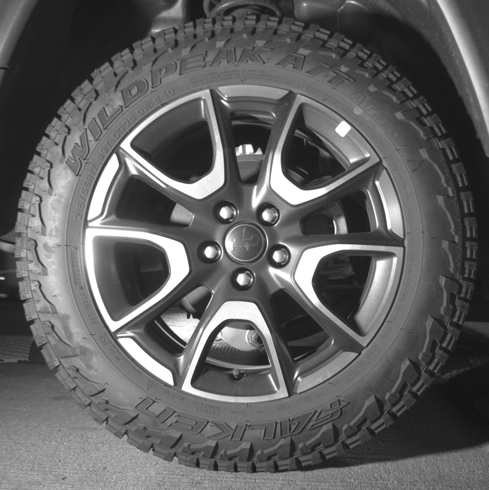 Thumbnail: 2025 Jeep Compass - 15