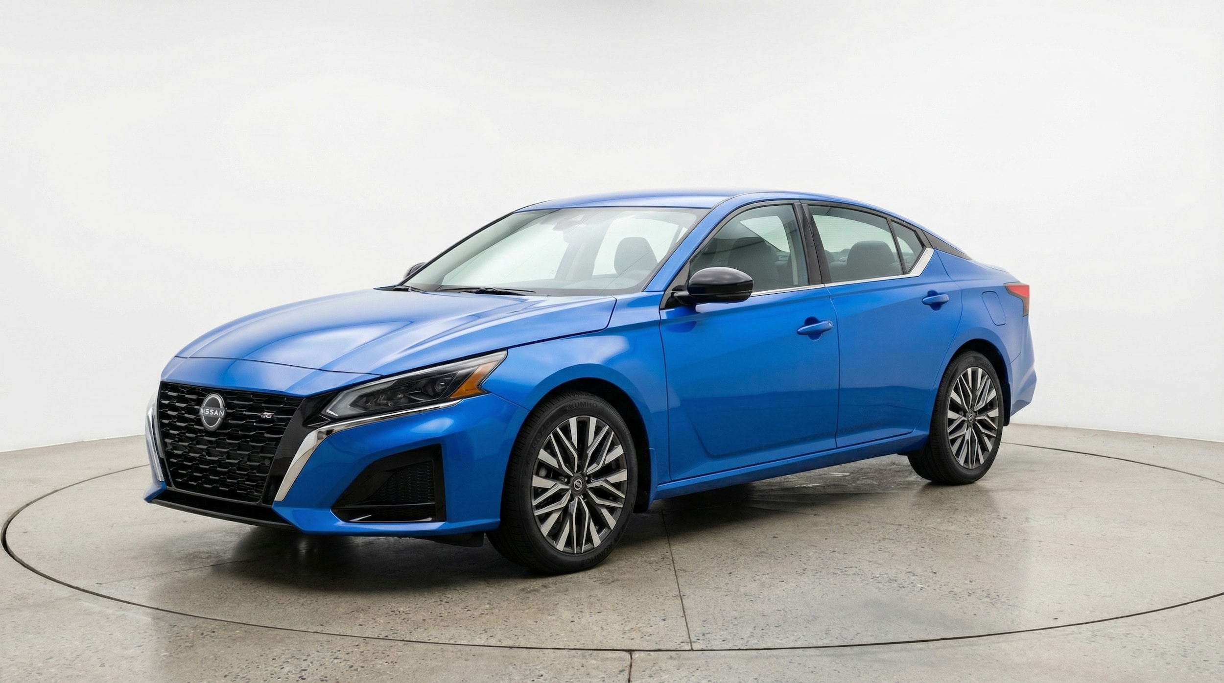 Thumbnail: 2025 Nissan Altima - 3