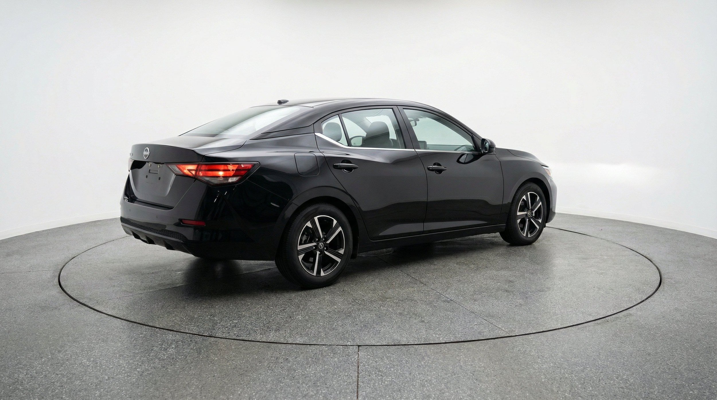 Thumbnail: 2025 Nissan Sentra - 9