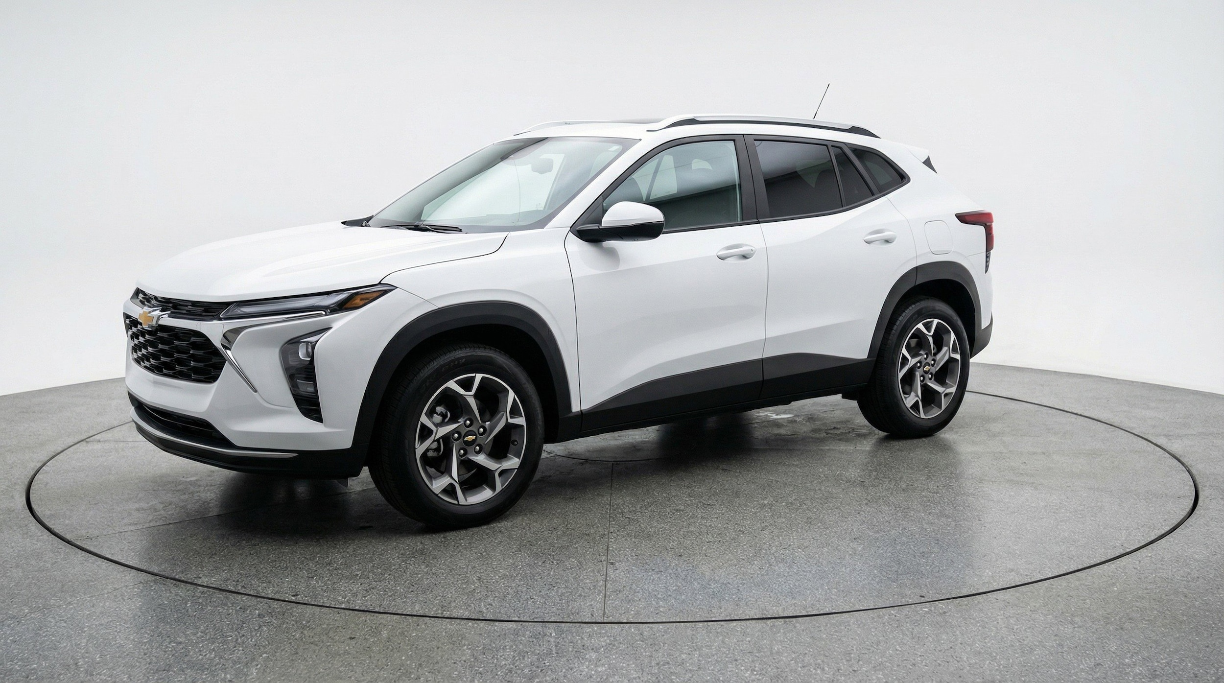 Thumbnail: 2025 Chevrolet Trax - 3