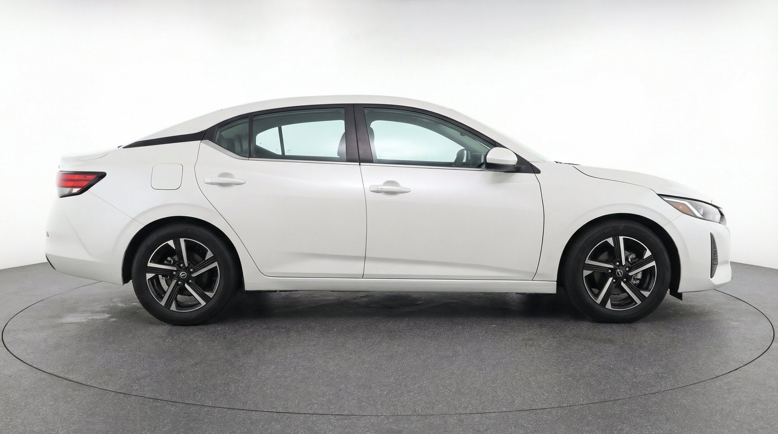 Thumbnail: 2025 Nissan Sentra - 11
