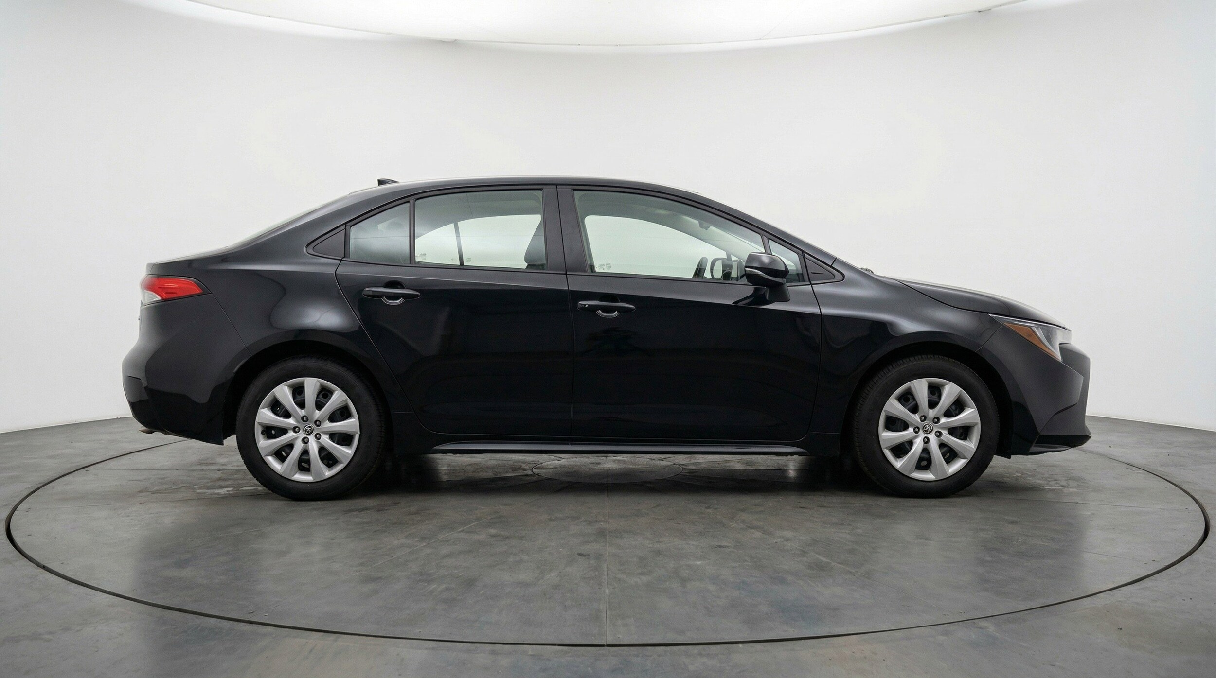 Thumbnail: 2025 Toyota Corolla - 11