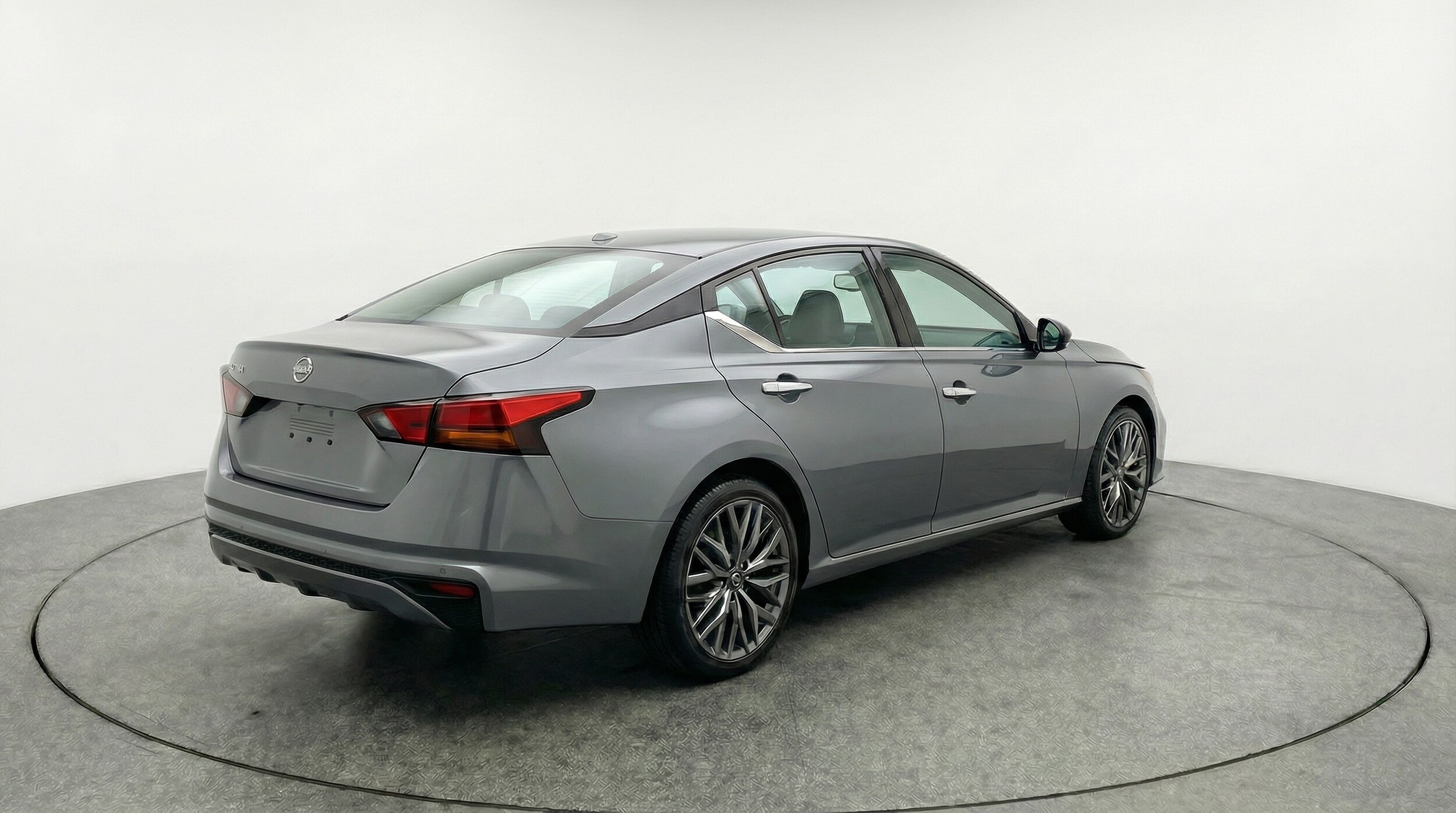 Thumbnail: 2025 Nissan Altima - 7