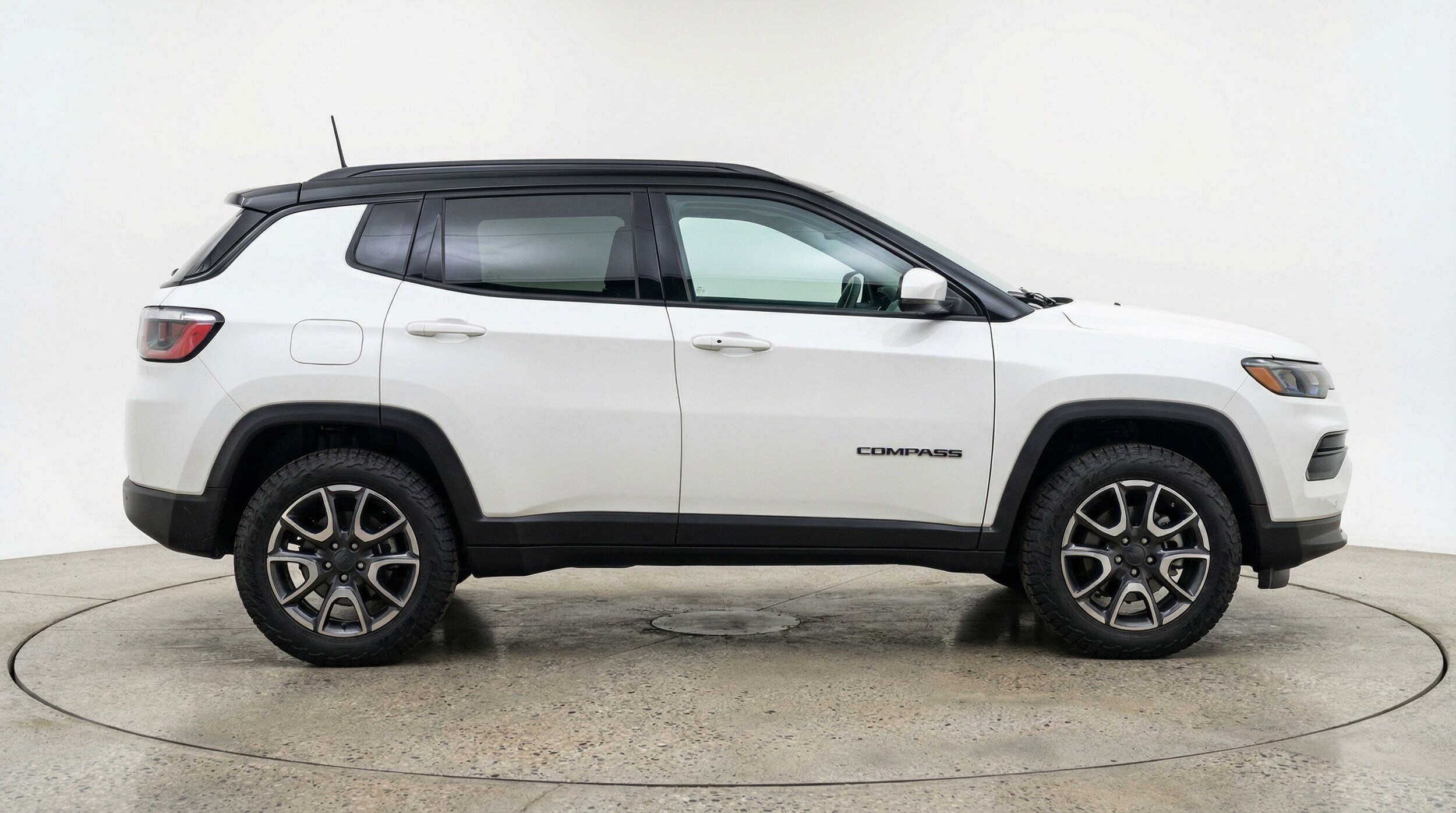 Thumbnail: 2025 Jeep Compass - 11