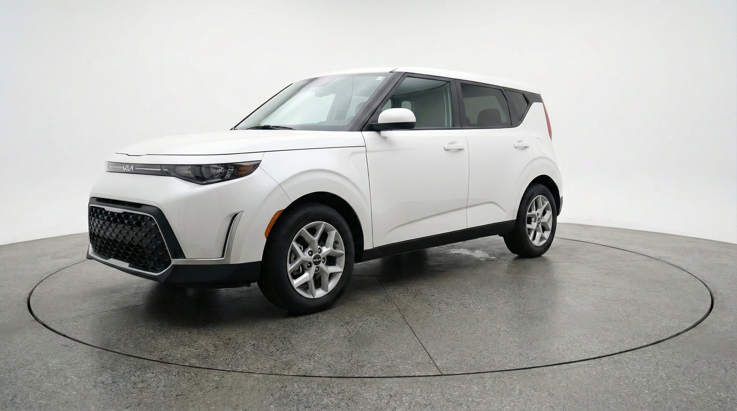 Thumbnail: 2025 Kia Soul - 3