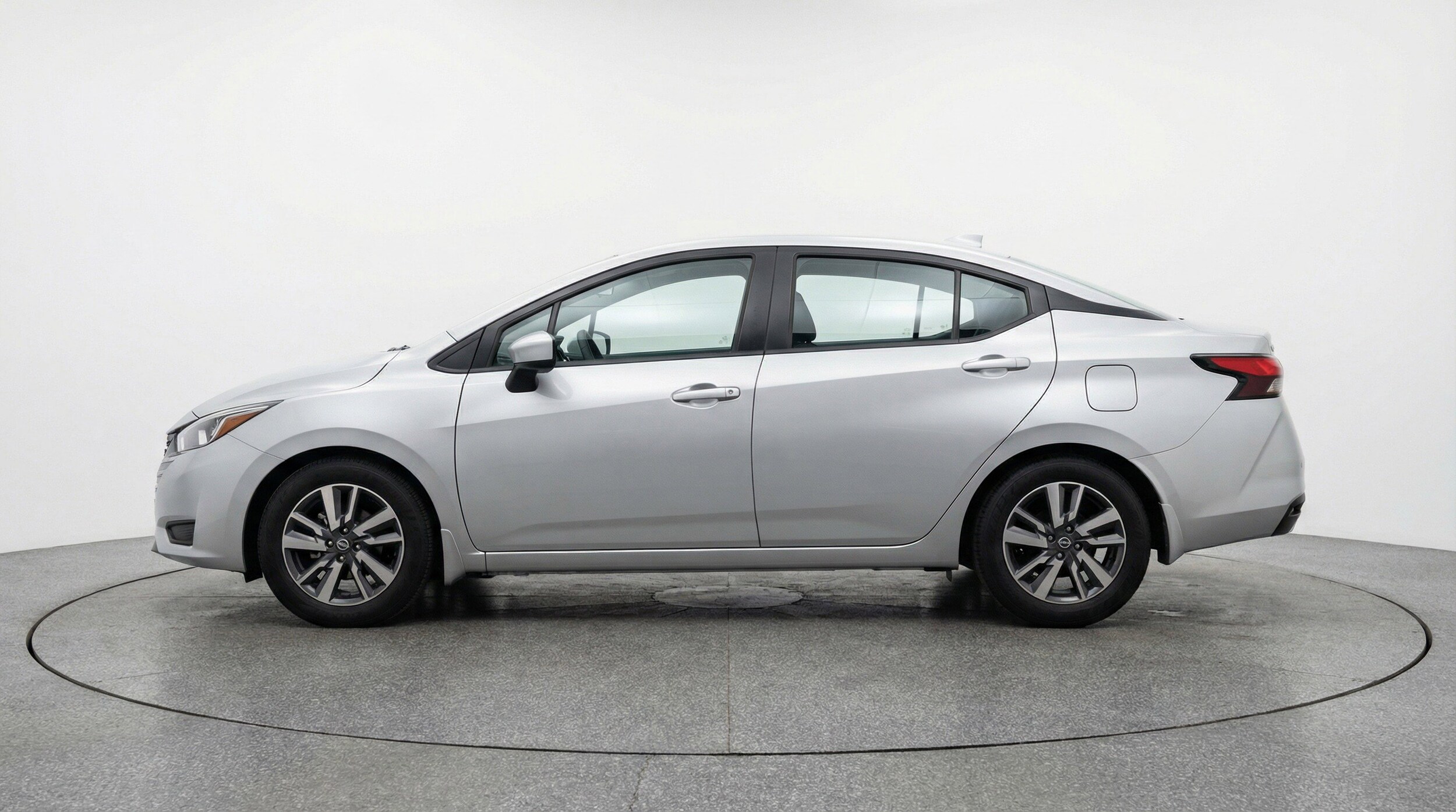 Thumbnail: 2025 Nissan Versa - 5