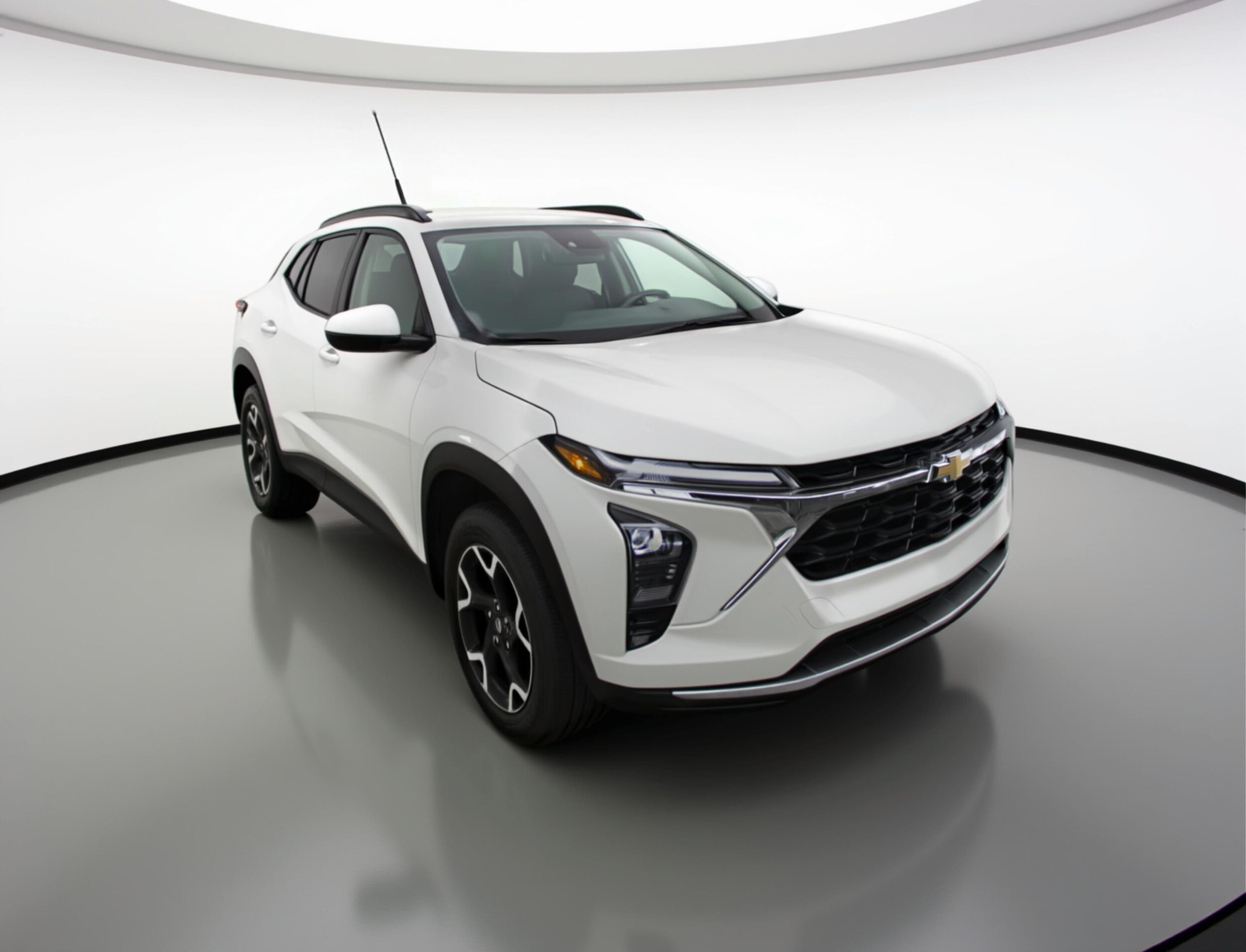 Thumbnail: 2025 Chevrolet Trax - 1