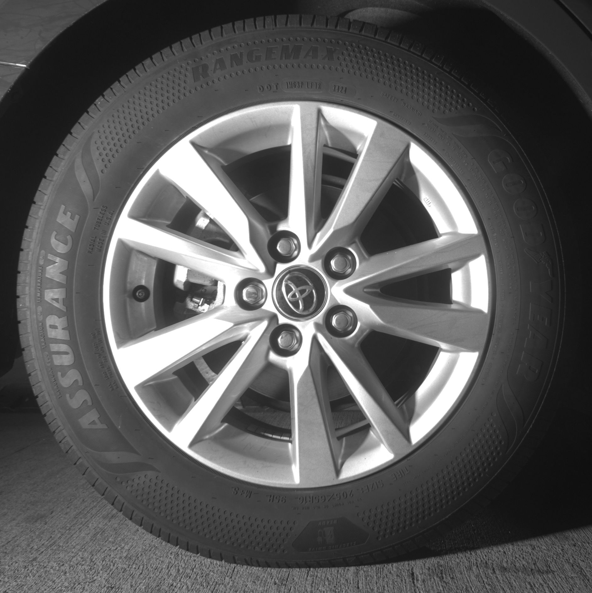 Thumbnail: 2025 Toyota Camry - 12