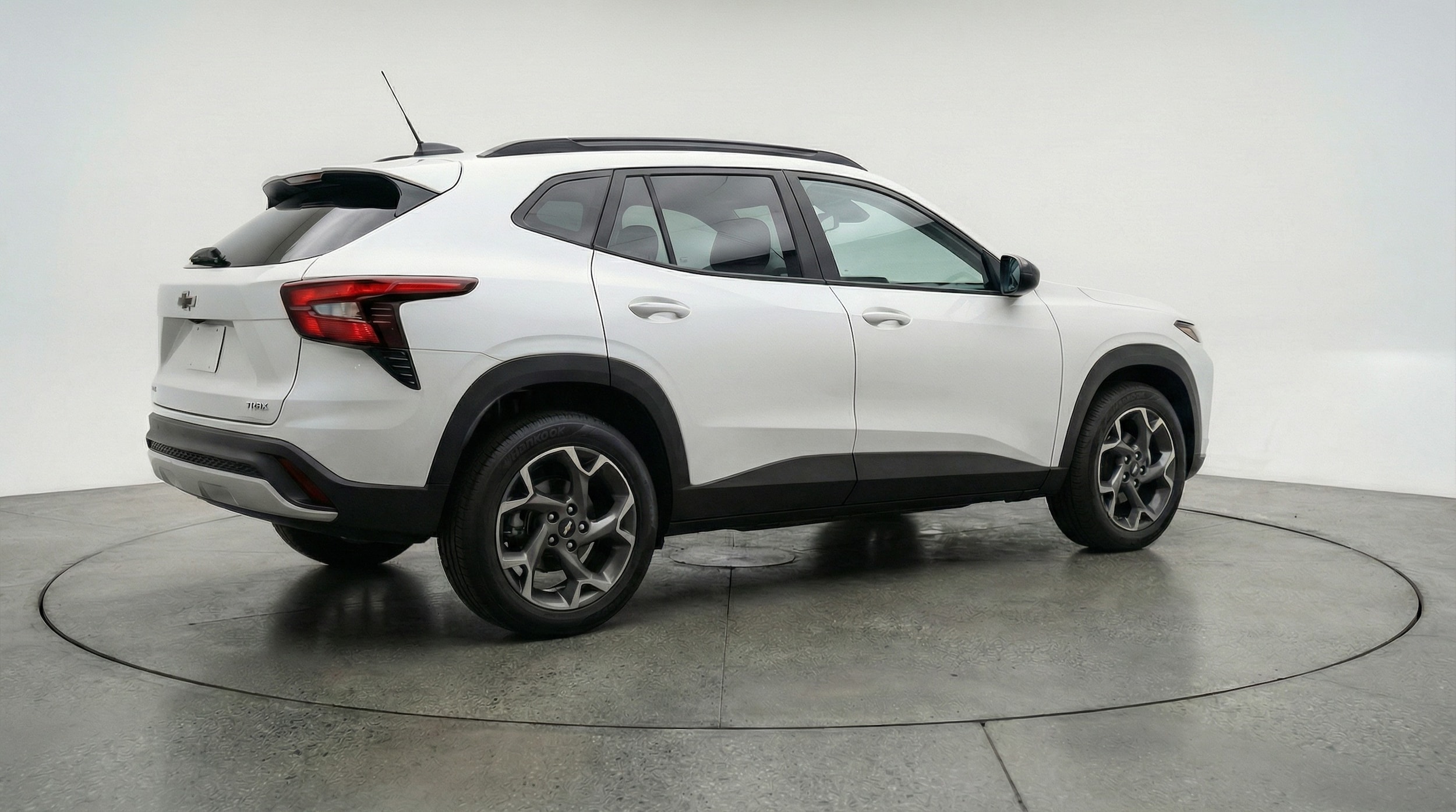 Thumbnail: 2025 Chevrolet Trax - 7