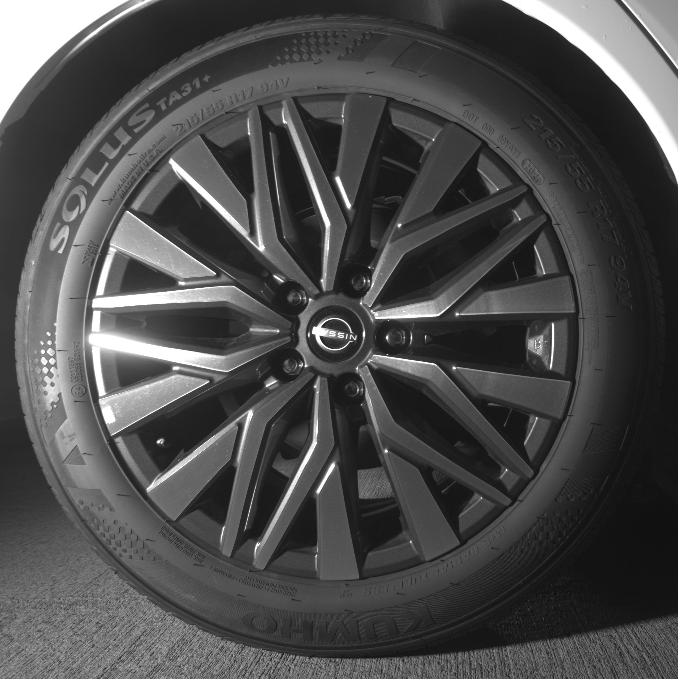 Thumbnail: 2025 Nissan Altima - 15