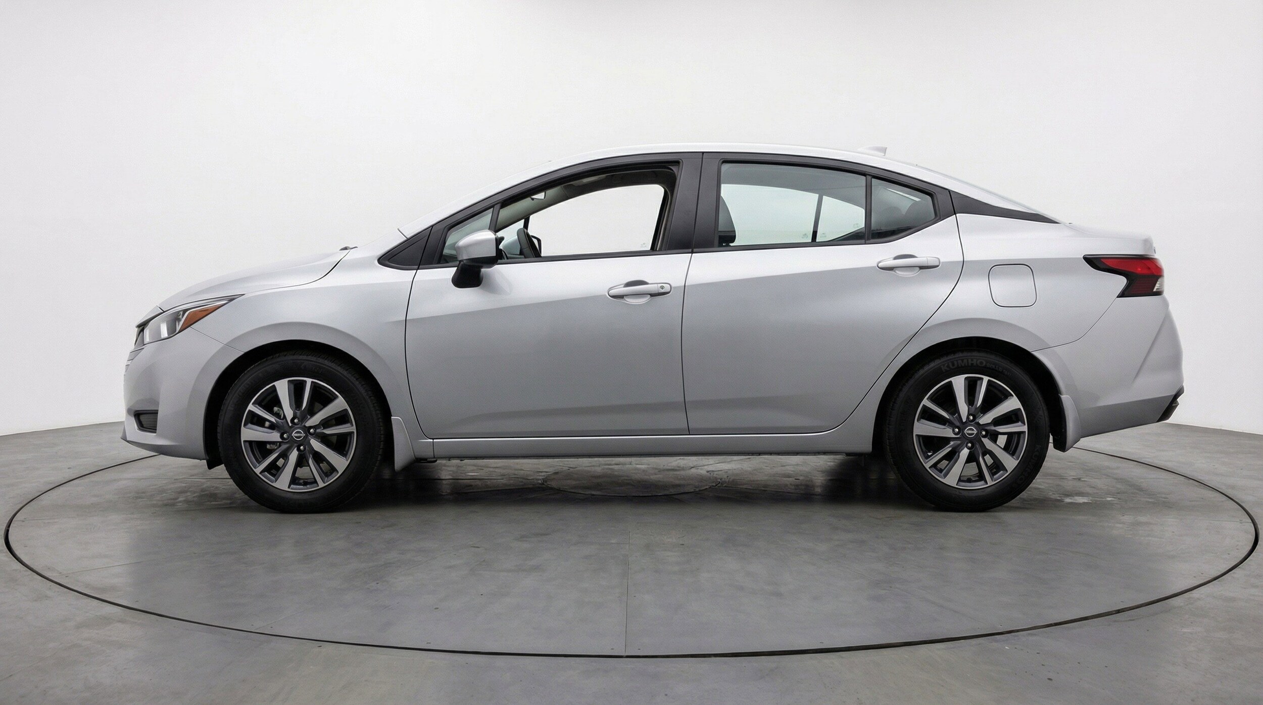 Thumbnail: 2025 Nissan Versa - 5