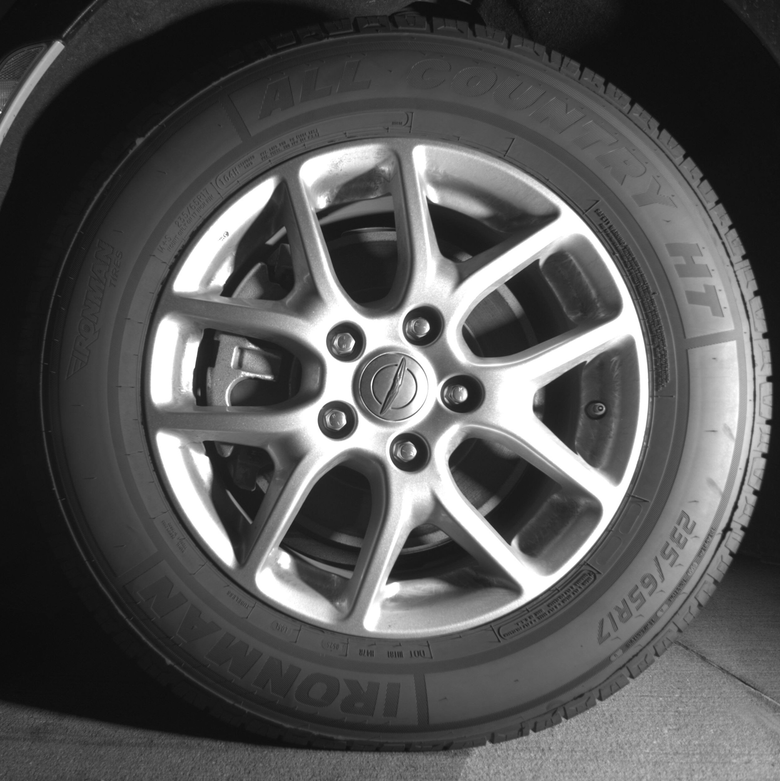 Thumbnail: 2024 Chrysler Voyager - 12