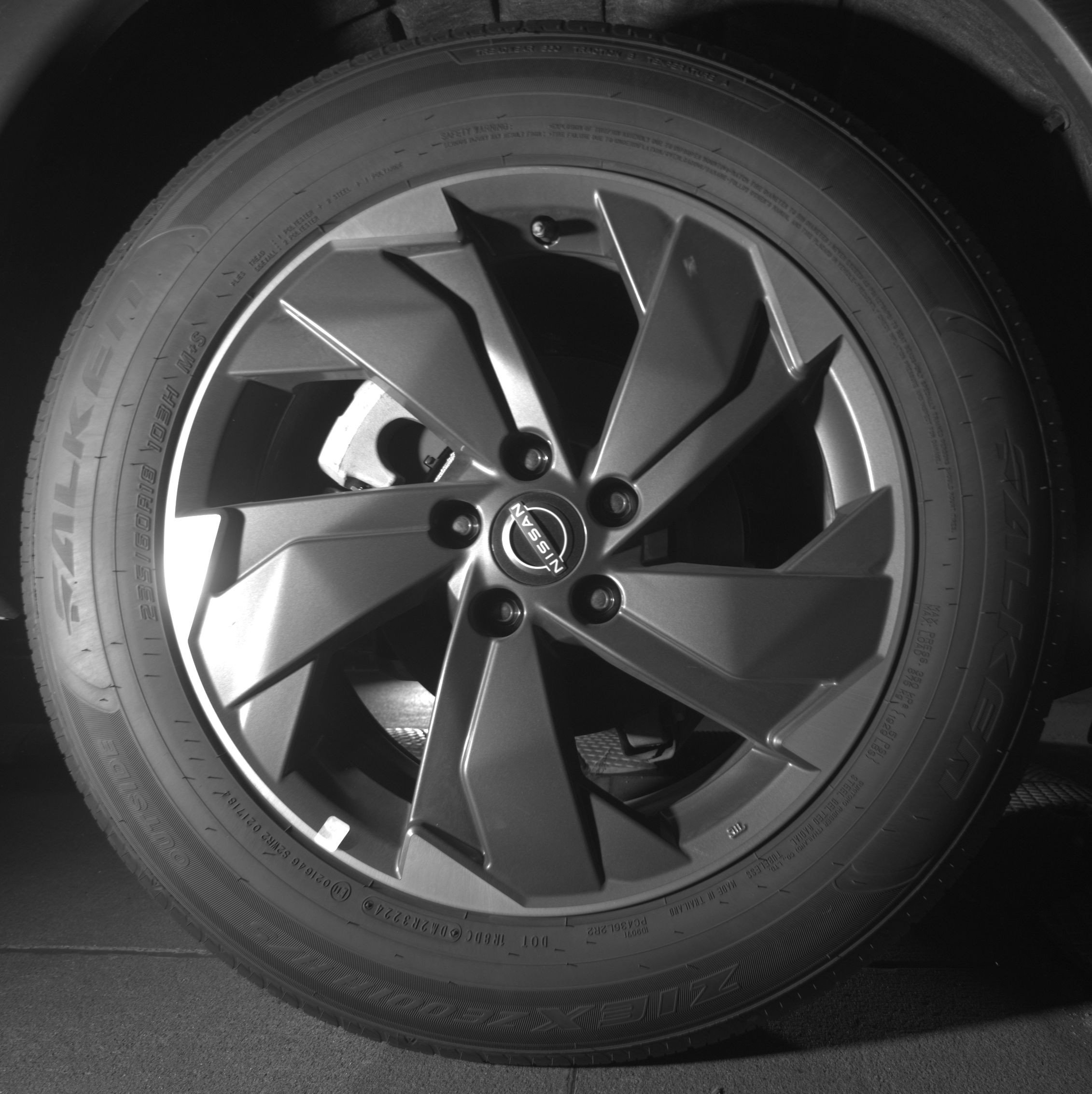 Thumbnail: 2025 Nissan Rogue - 15