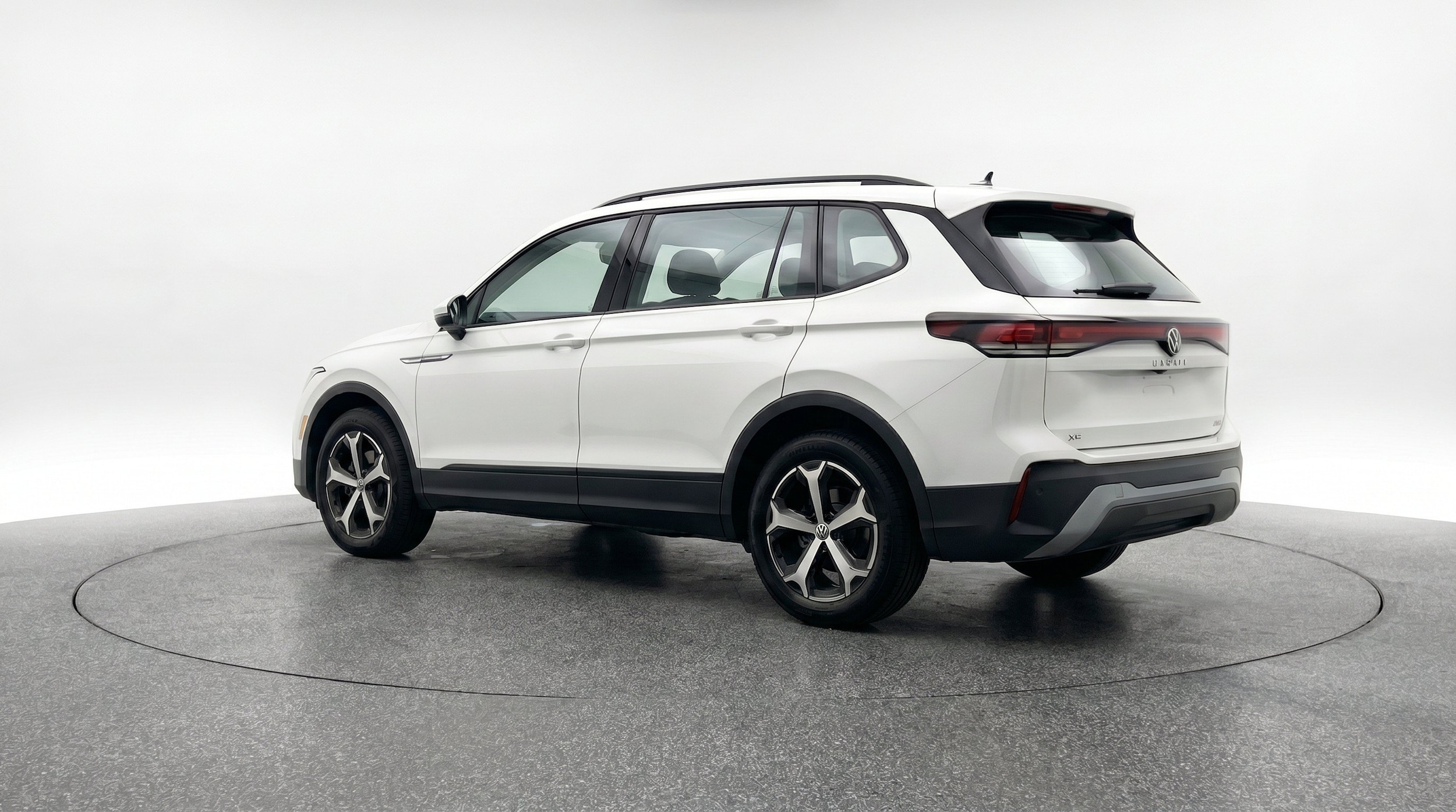Thumbnail: 2026 Volkswagen Tiguan - 6