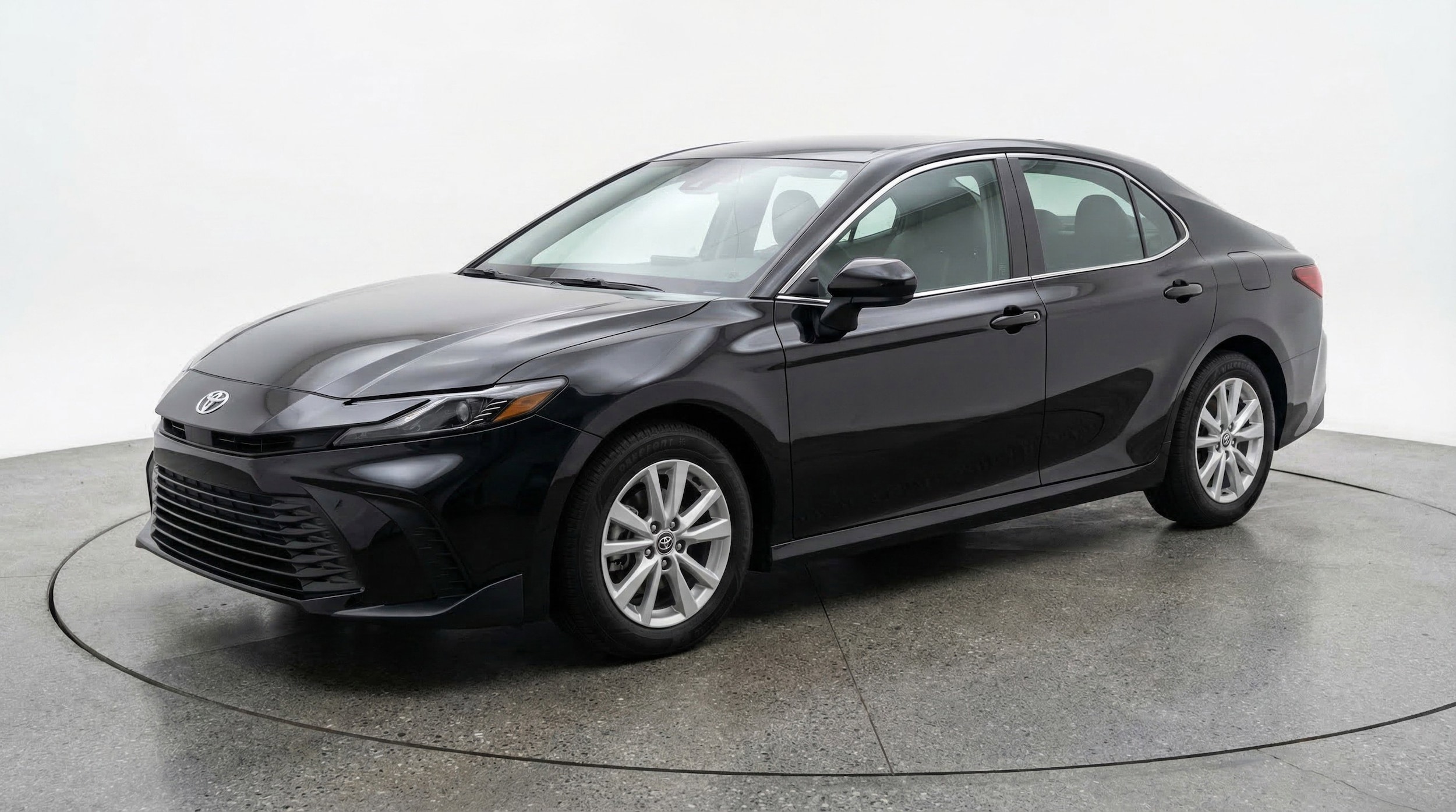 Thumbnail: 2025 Toyota Camry - 3