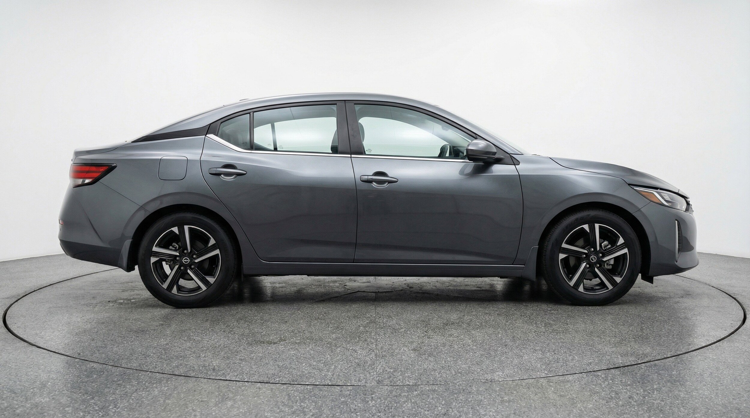 Thumbnail: 2025 Nissan Sentra - 11