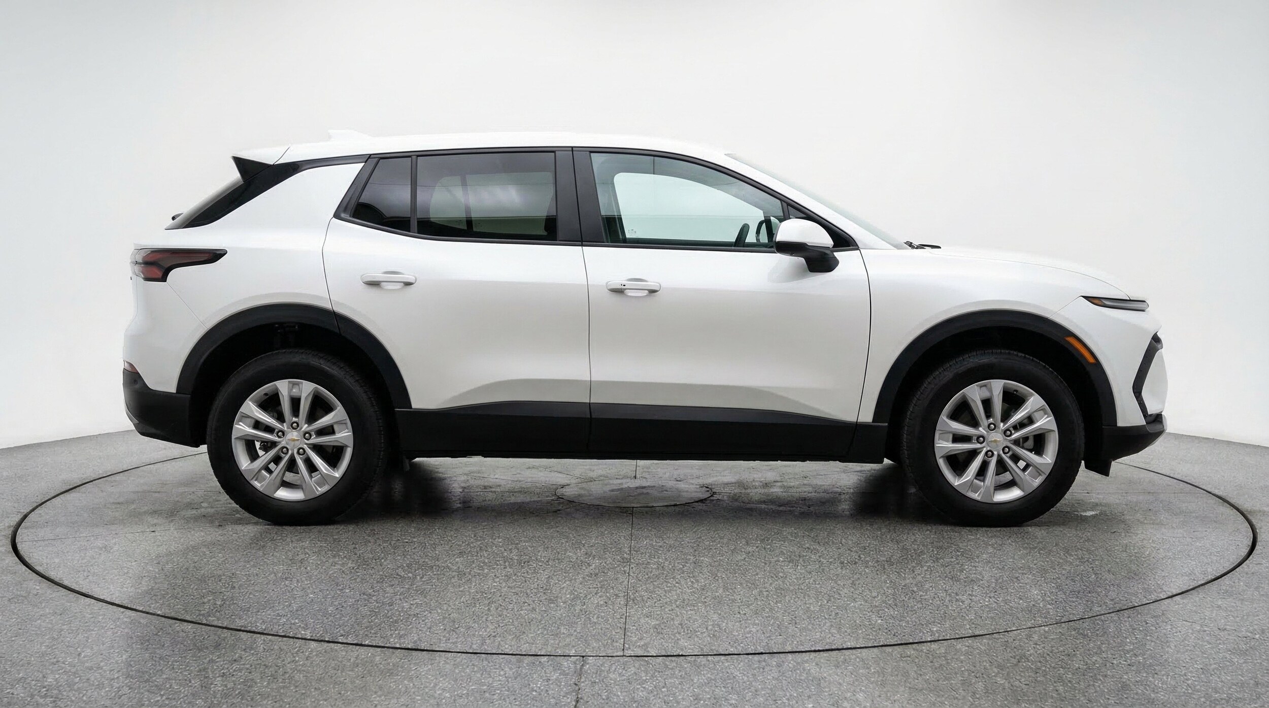 Thumbnail: 2025 Chevrolet Equinox - 11