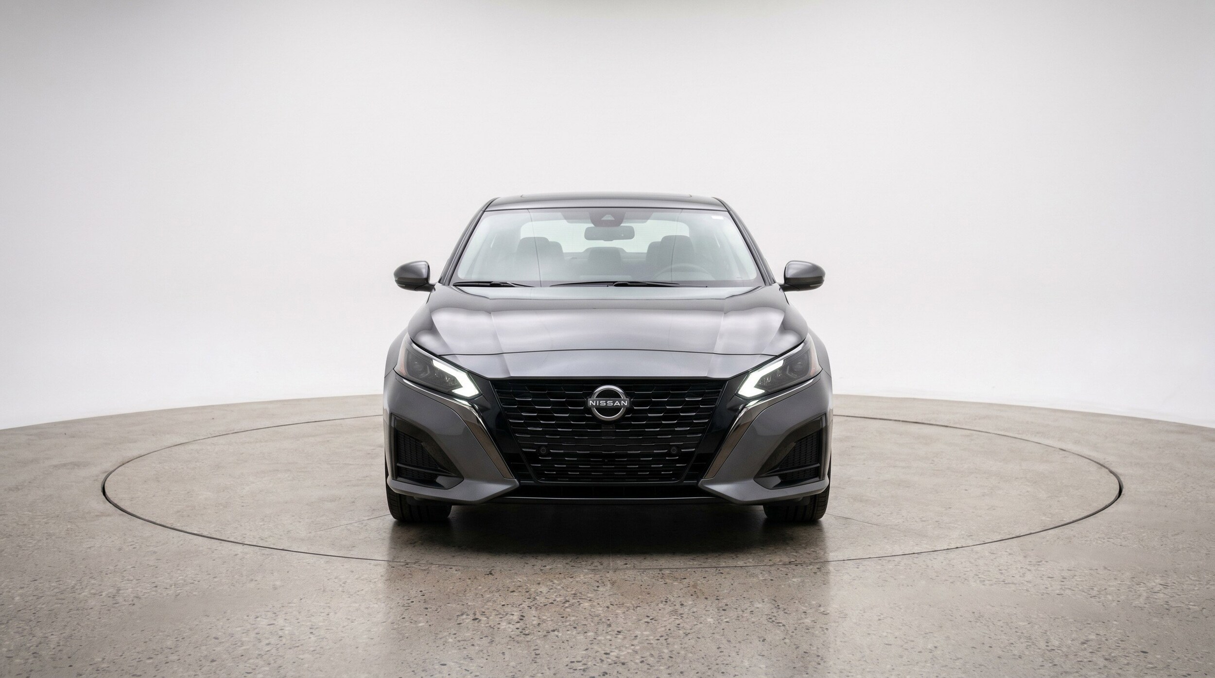 Thumbnail: 2025 Nissan Altima - 2