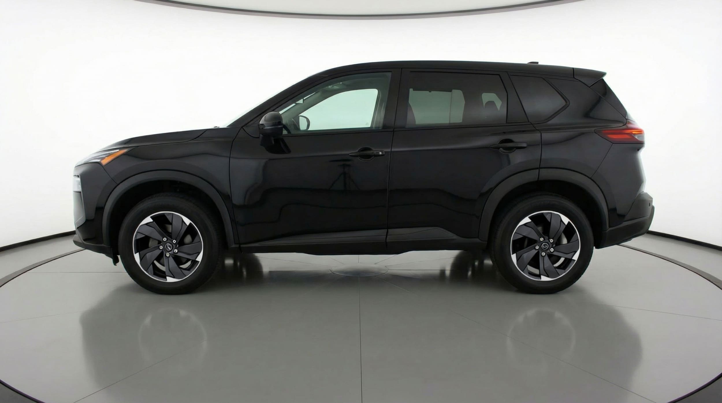 Thumbnail: 2025 Nissan Rogue - 4