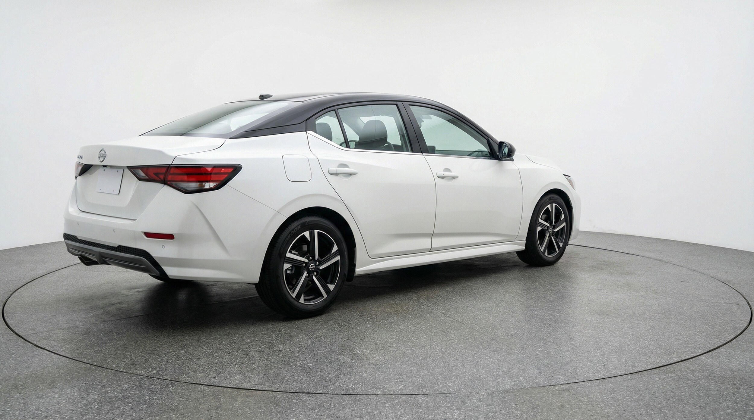 Thumbnail: 2025 Nissan Sentra - 9