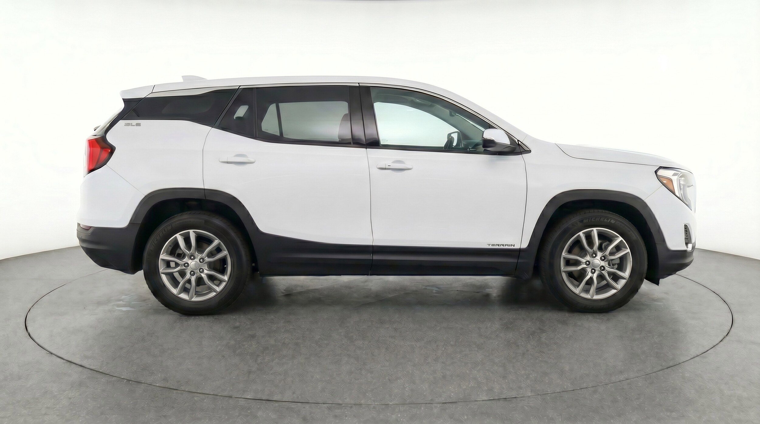 Thumbnail: 2024 GMC Terrain - 11