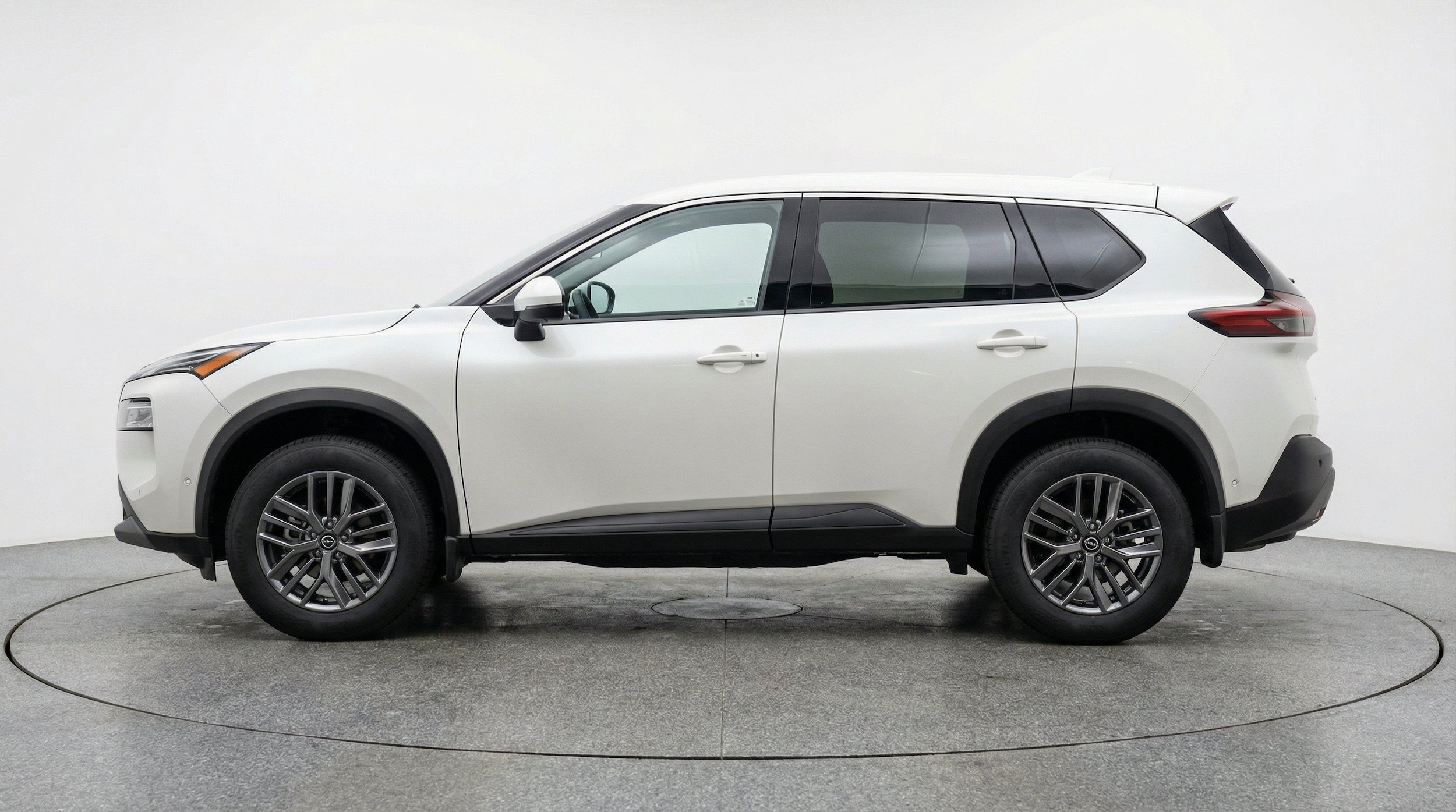 Thumbnail: 2026 Nissan Rogue - 5